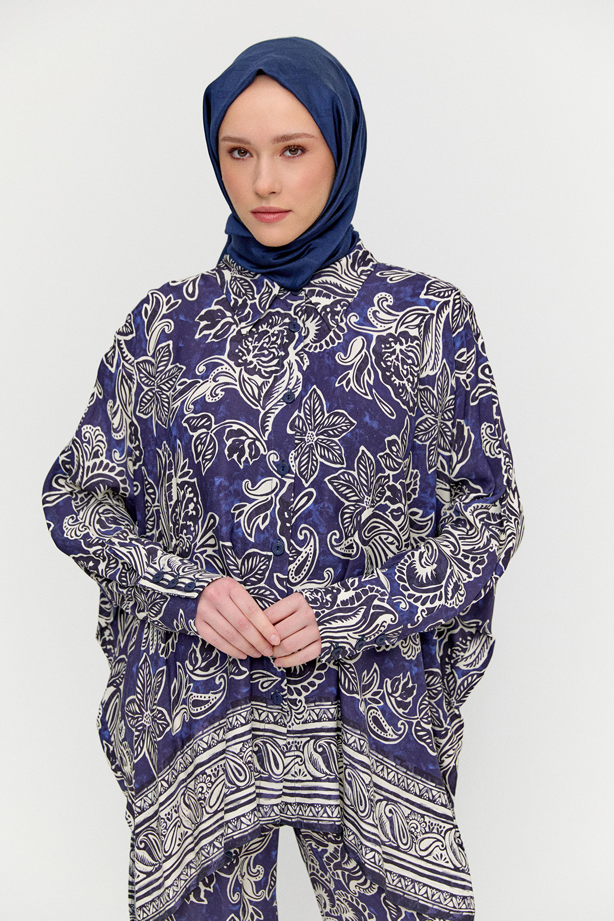 Çiçek Desenli İkili Takım, Tesettür Giyim