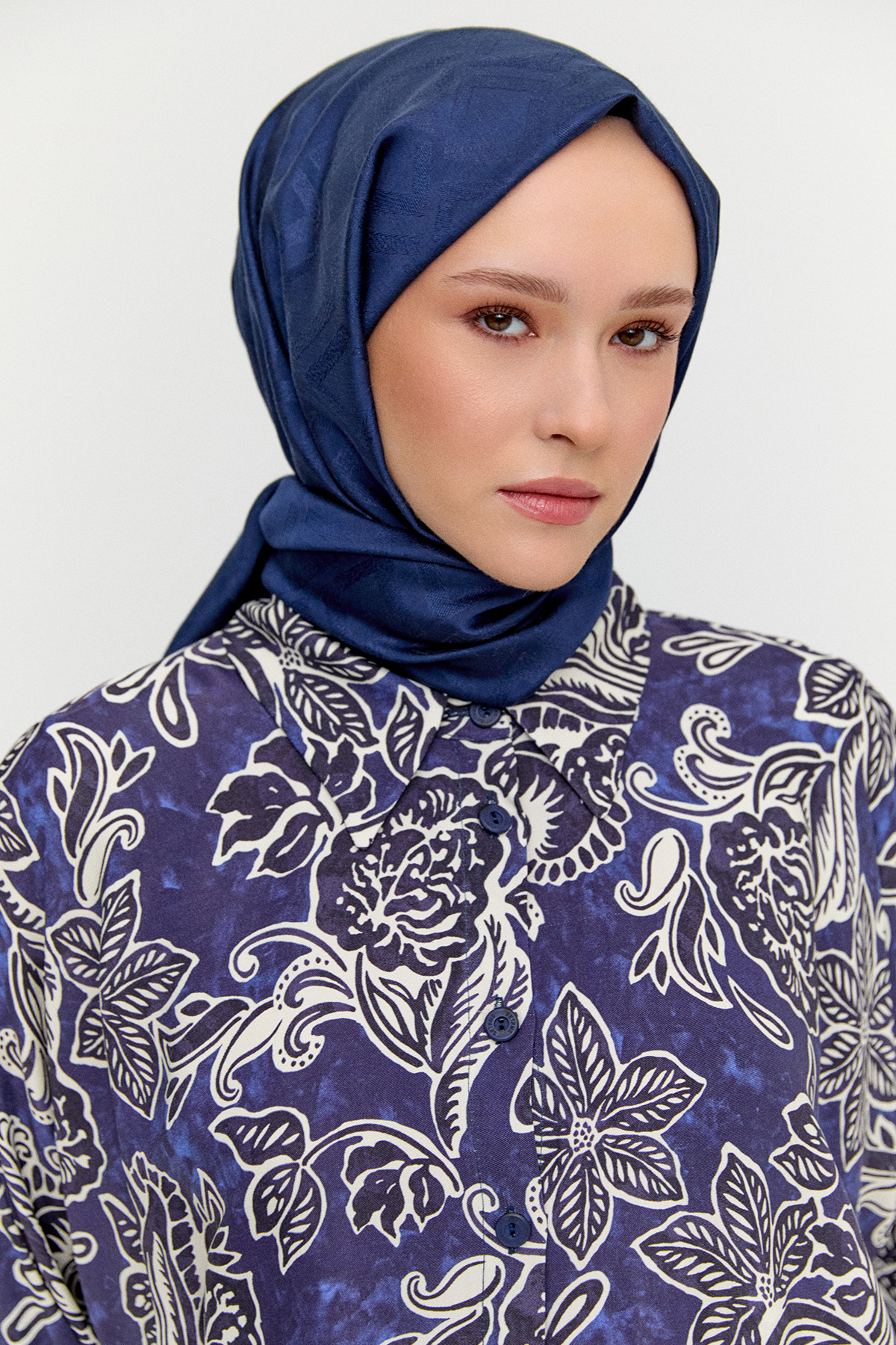 Çiçek Desenli İkili Takım, Tesettür Giyim