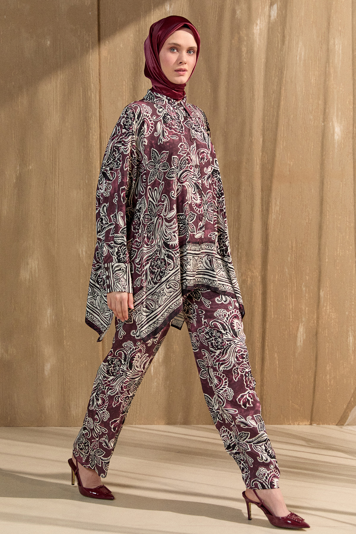 Çiçek Desenli İkili Takım, Tesettür Giyim