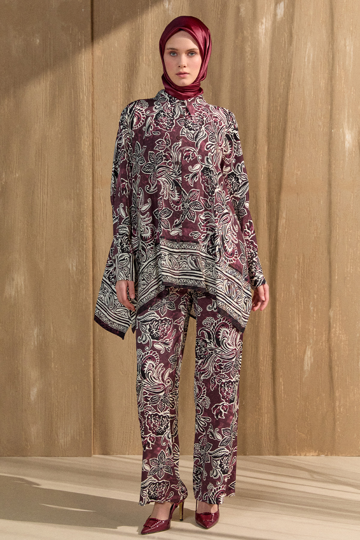 Çiçek Desenli İkili Takım, Tesettür Giyim