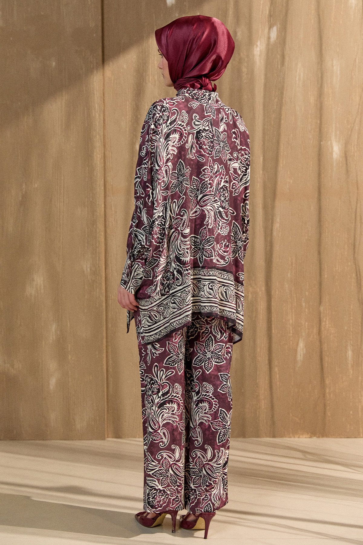 Çiçek Desenli İkili Takım, Tesettür Giyim