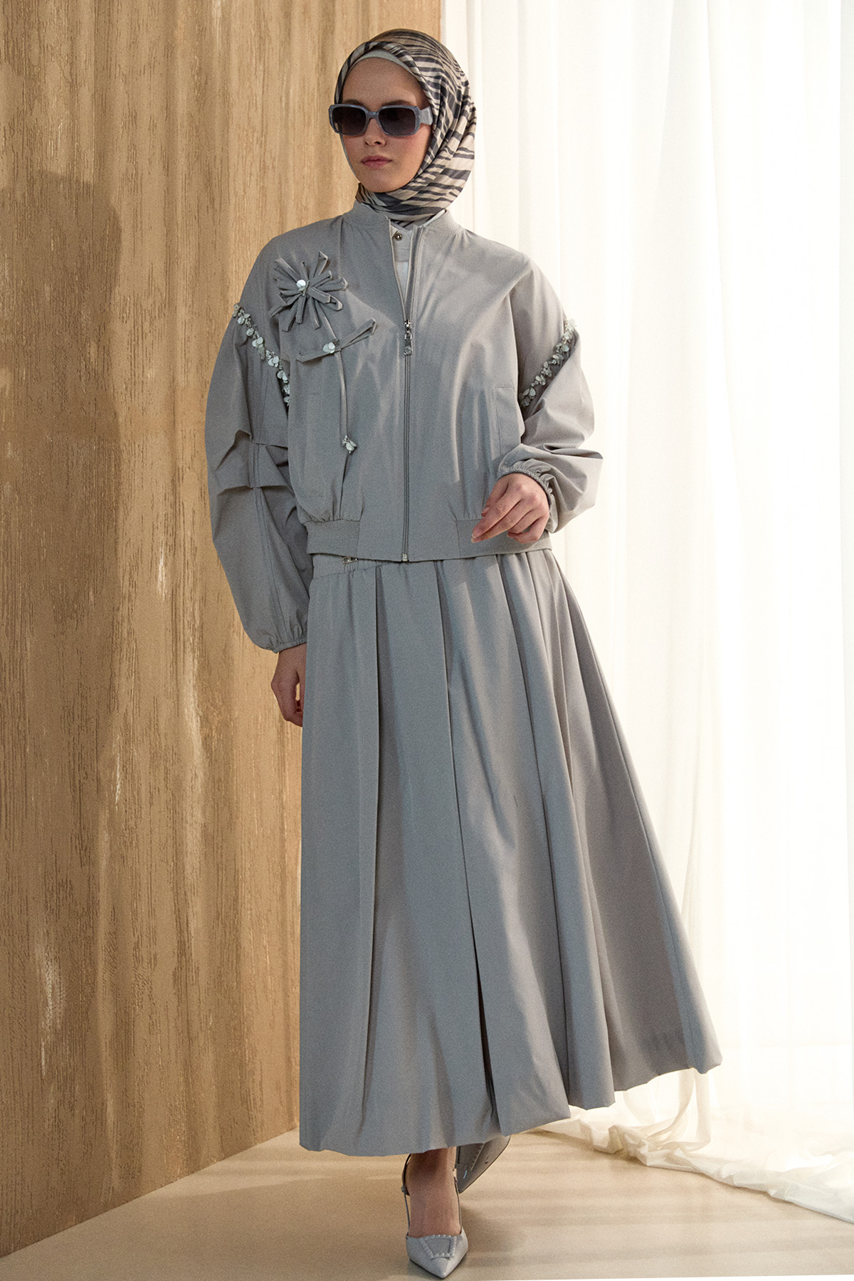 Çiçek Aplikeli Bomber Ceket, Tesettür Giyim