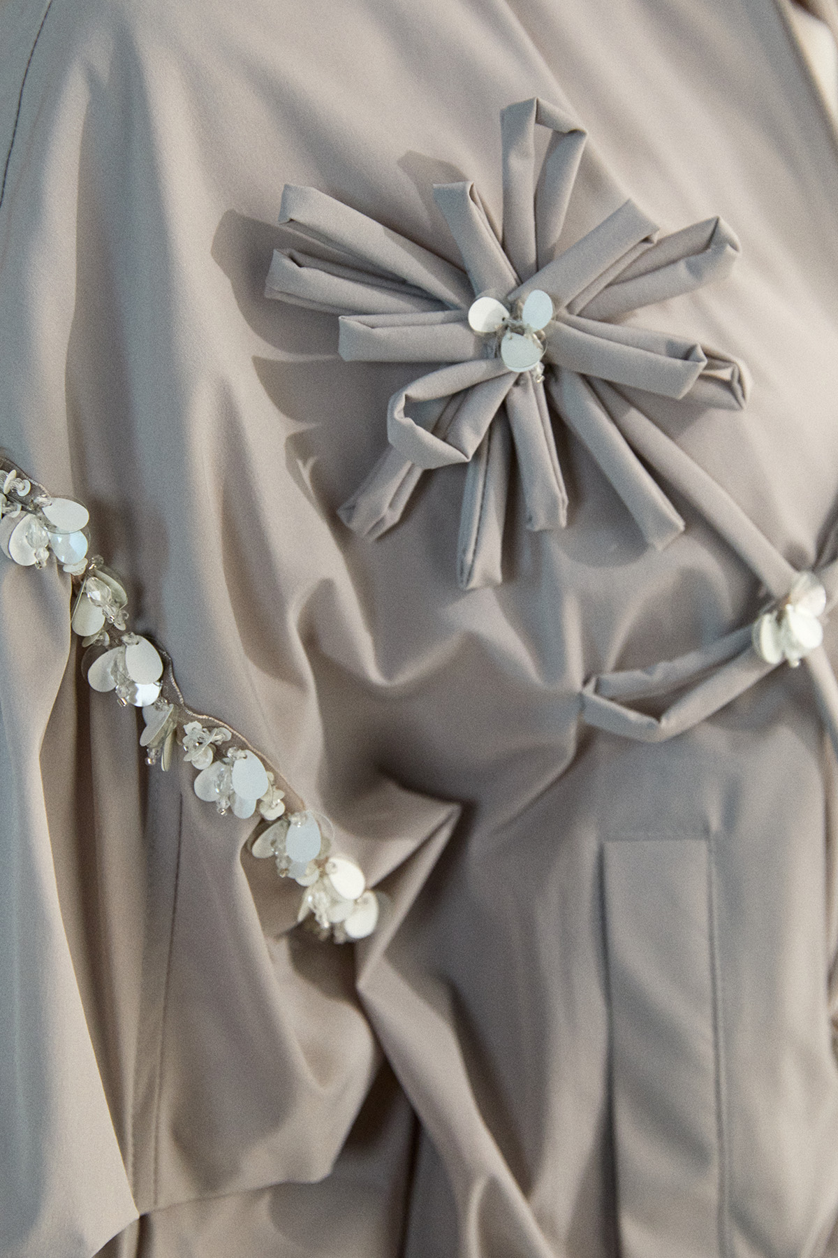 Çiçek Aplikeli Bomber Ceket, Tesettür Giyim