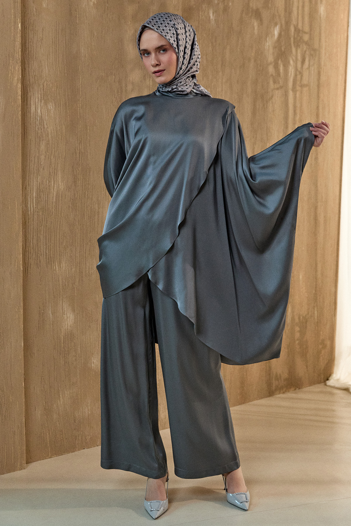 Asimetrik Anvelop İkili Takım, Tesettür Giyim
