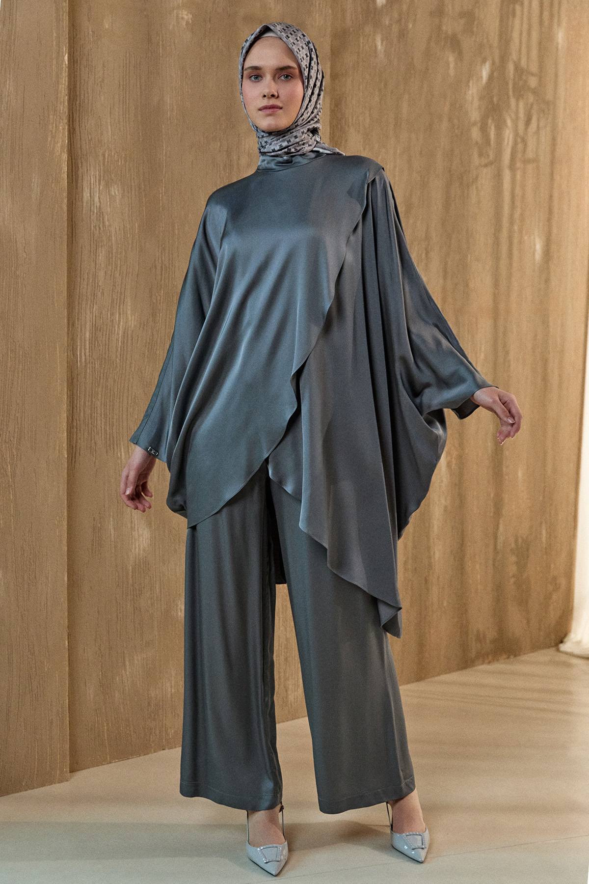 Asimetrik Anvelop İkili Takım, Tesettür Giyim