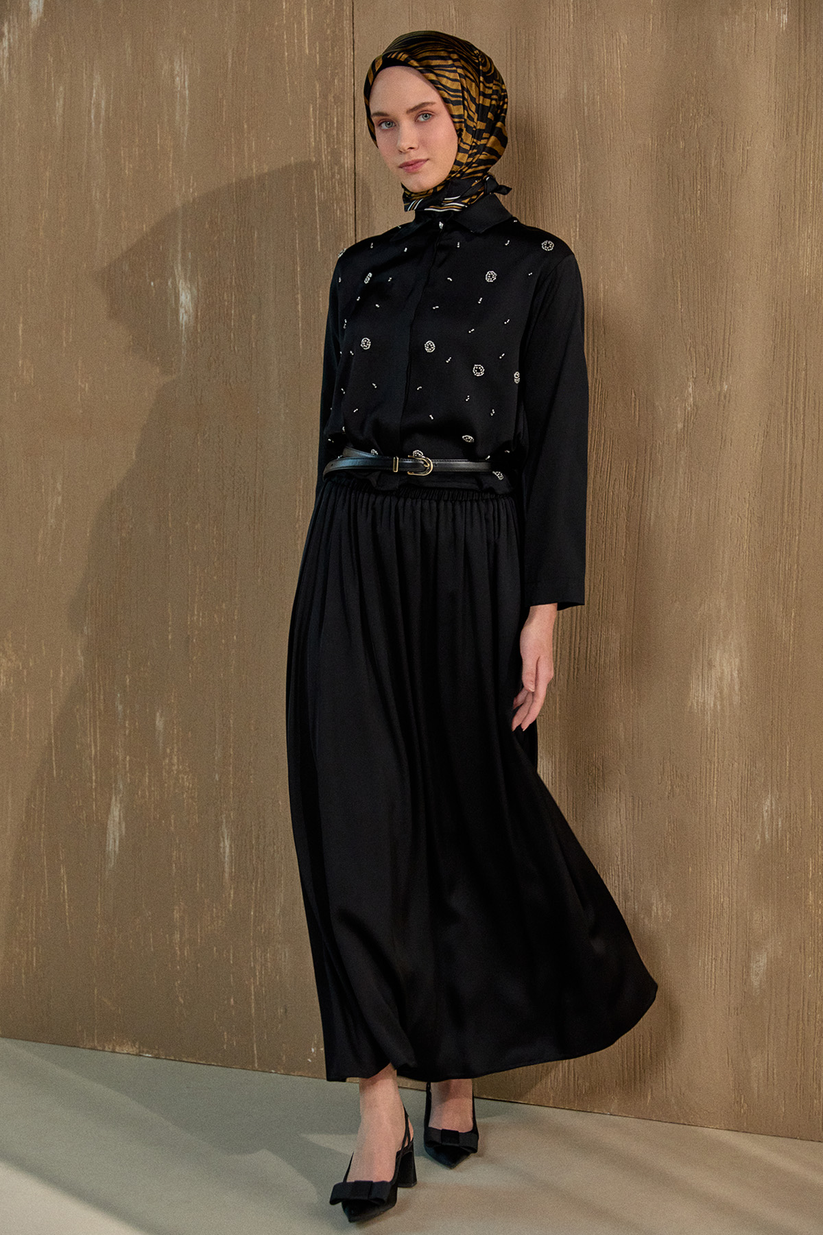 Boncuk İşlemeli İkili Saten Takım, Tesettür Giyim