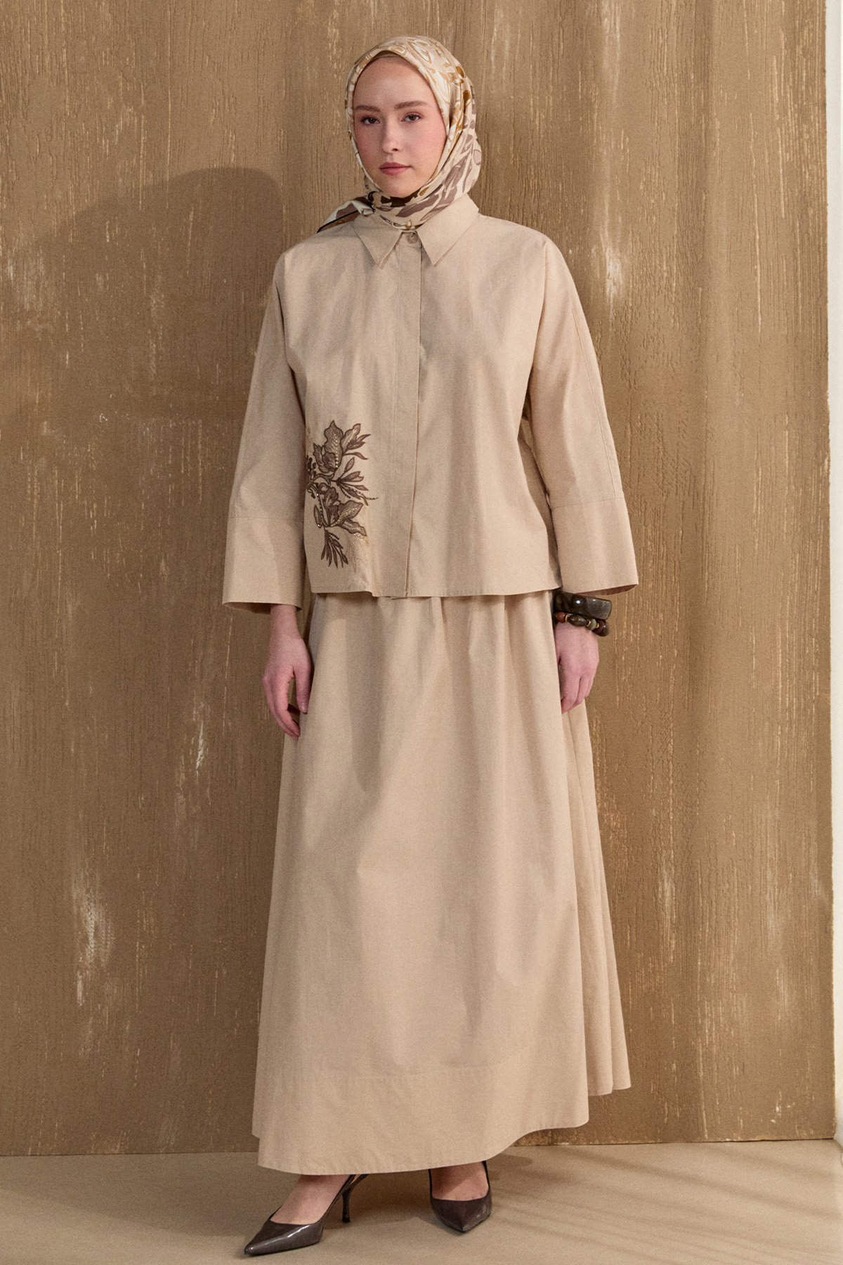 Nakış Detaylı Pamuklu Takım, Tesettür Giyim