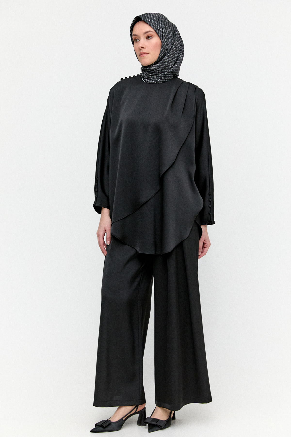 İkili Saten Takım, Tesettür Giyim
