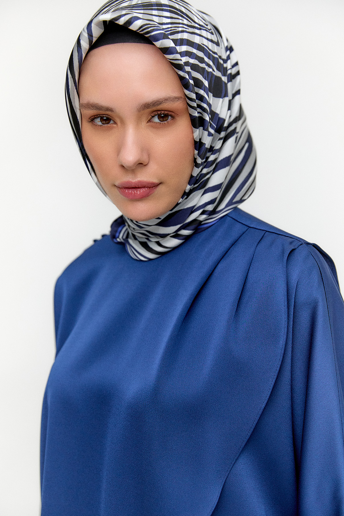 İkili Saten Takım, Tesettür Giyim