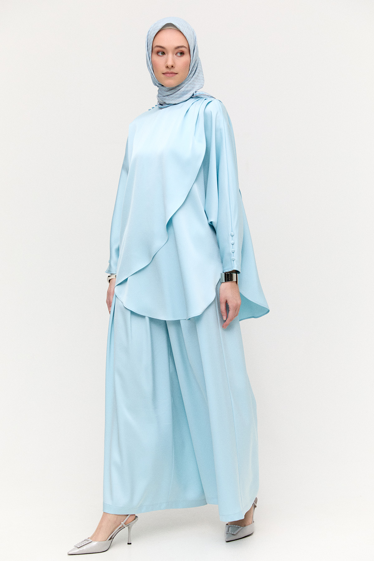 İkili Saten Takım, Tesettür Giyim