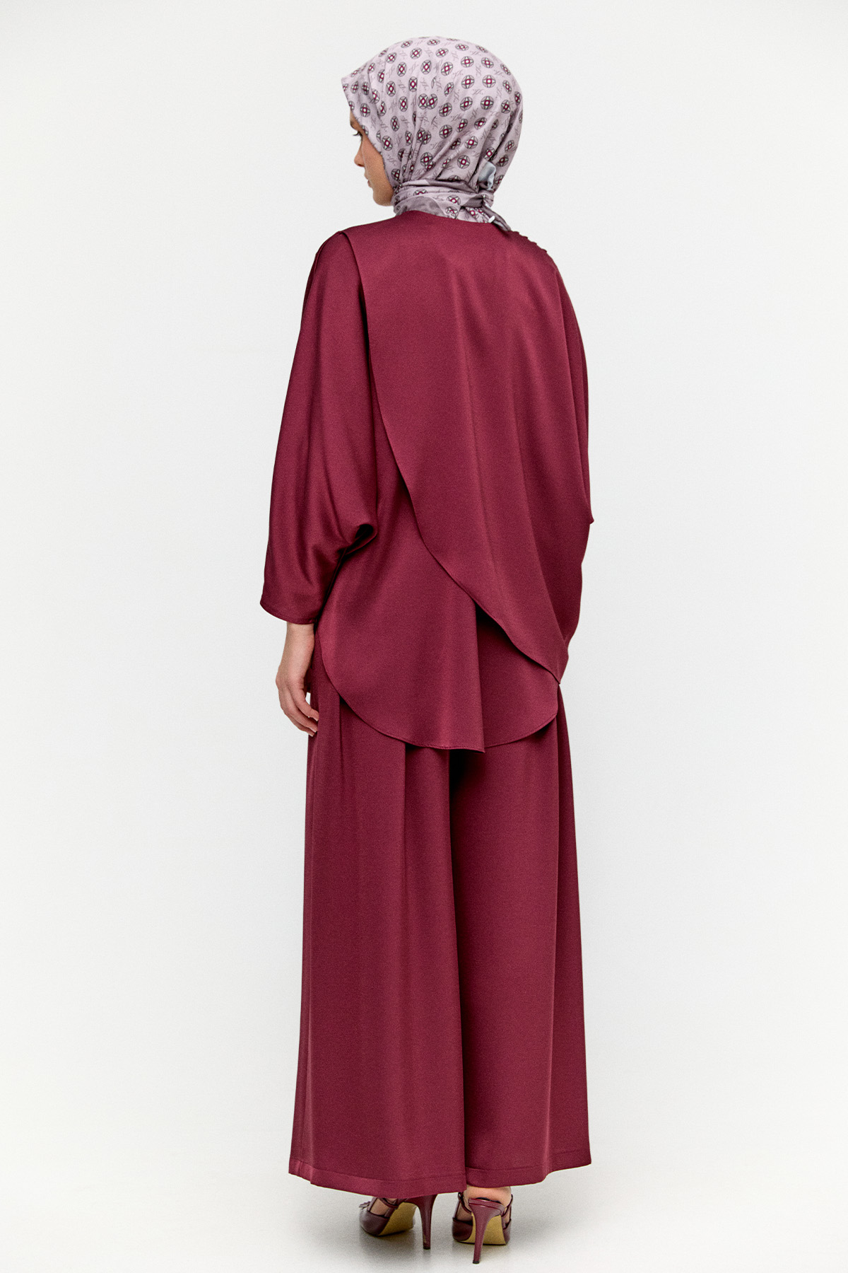 İkili Saten Takım, Tesettür Giyim