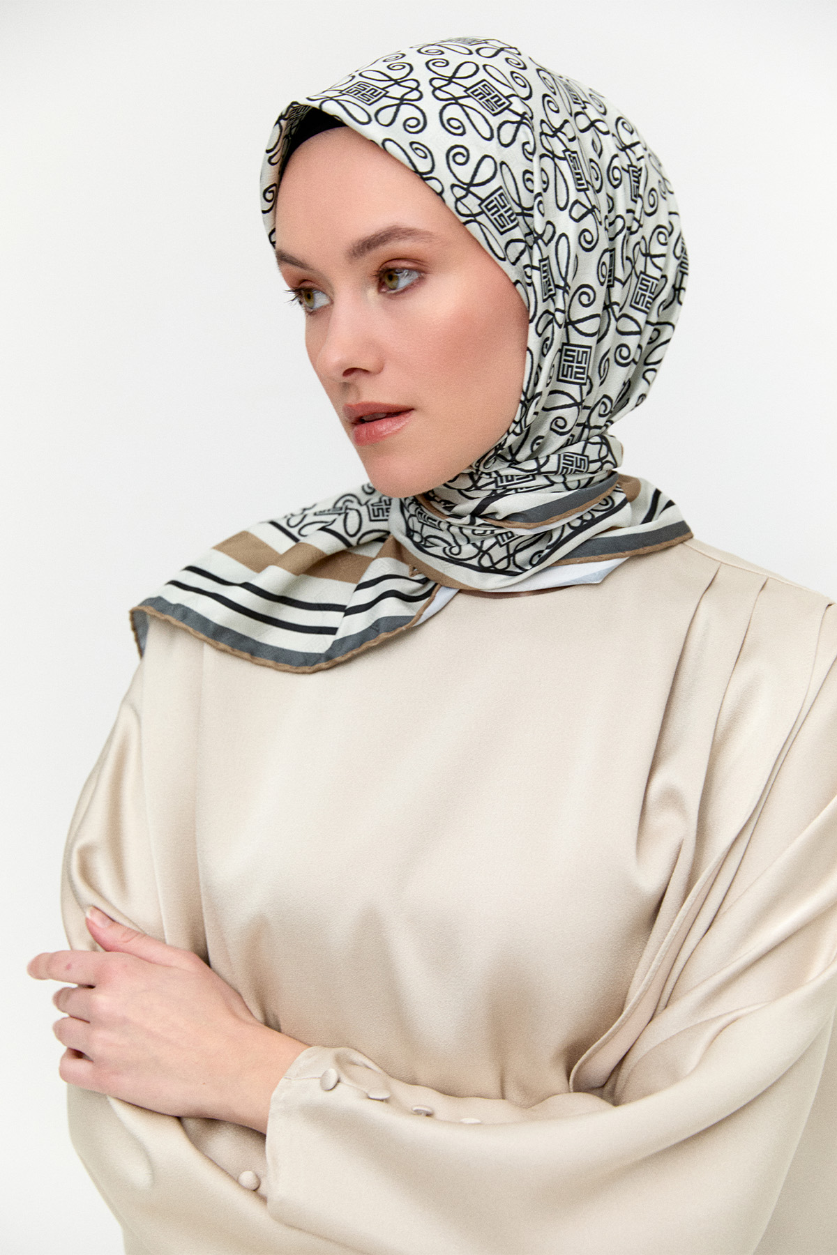 İkili Saten Takım, Tesettür Giyim