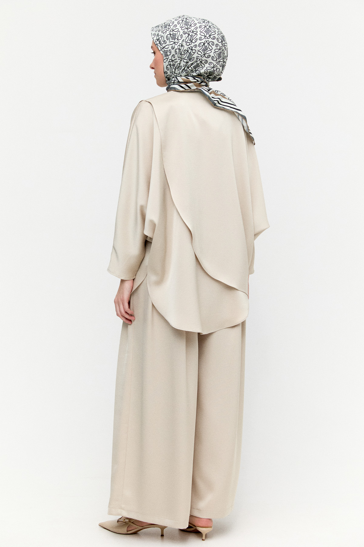 İkili Saten Takım, Tesettür Giyim