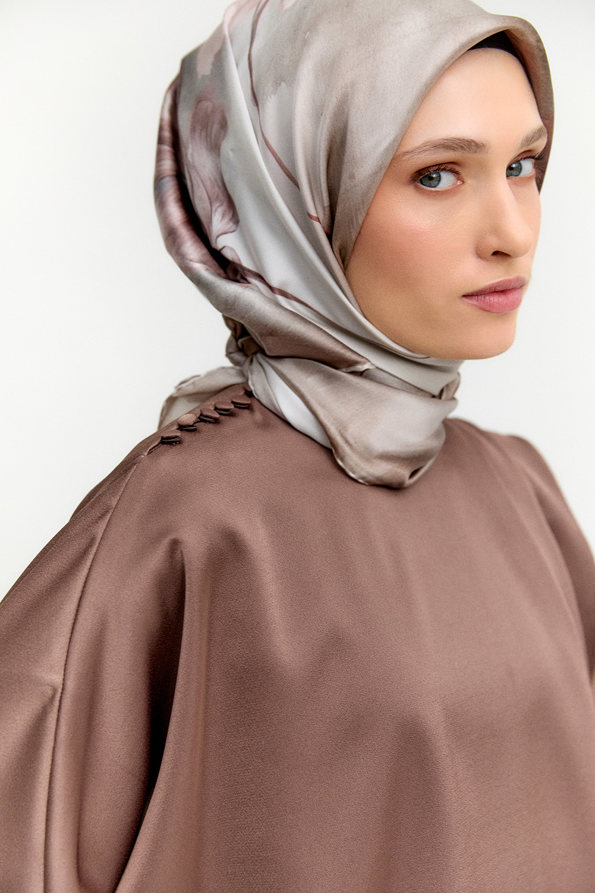 İkili Saten Takım, Tesettür Giyim