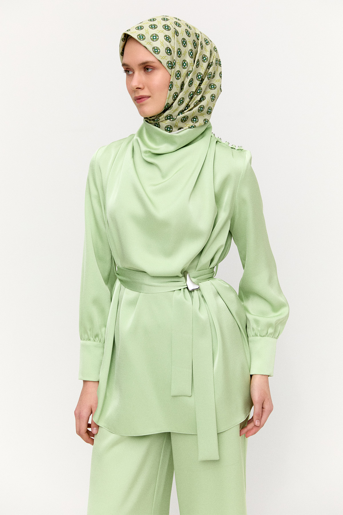 Degaje Yakalı Saten İkili Takım, Tesettür Giyim