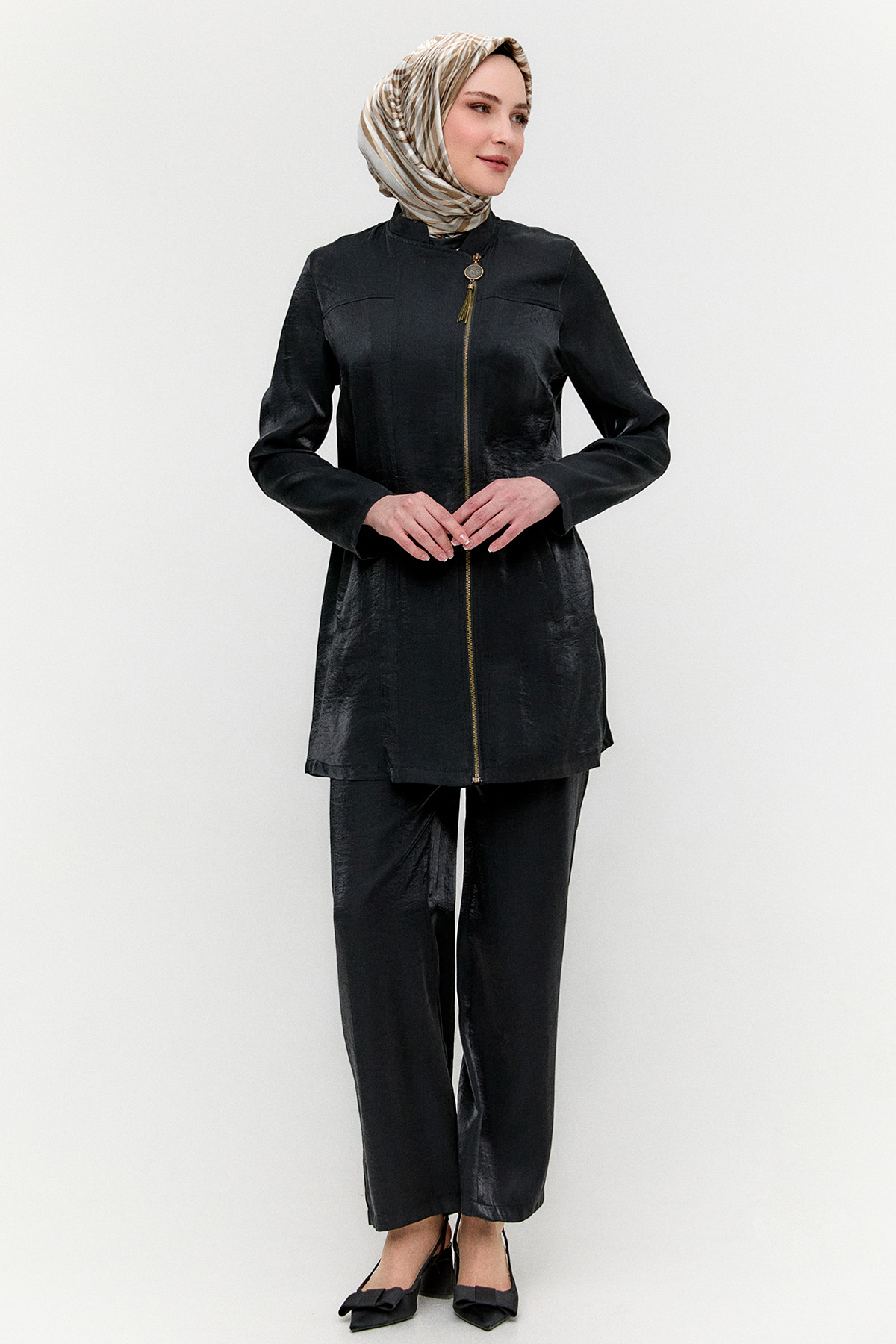 Hakim Yakalı Jakarlı İkili Takım, Tesettür Giyim