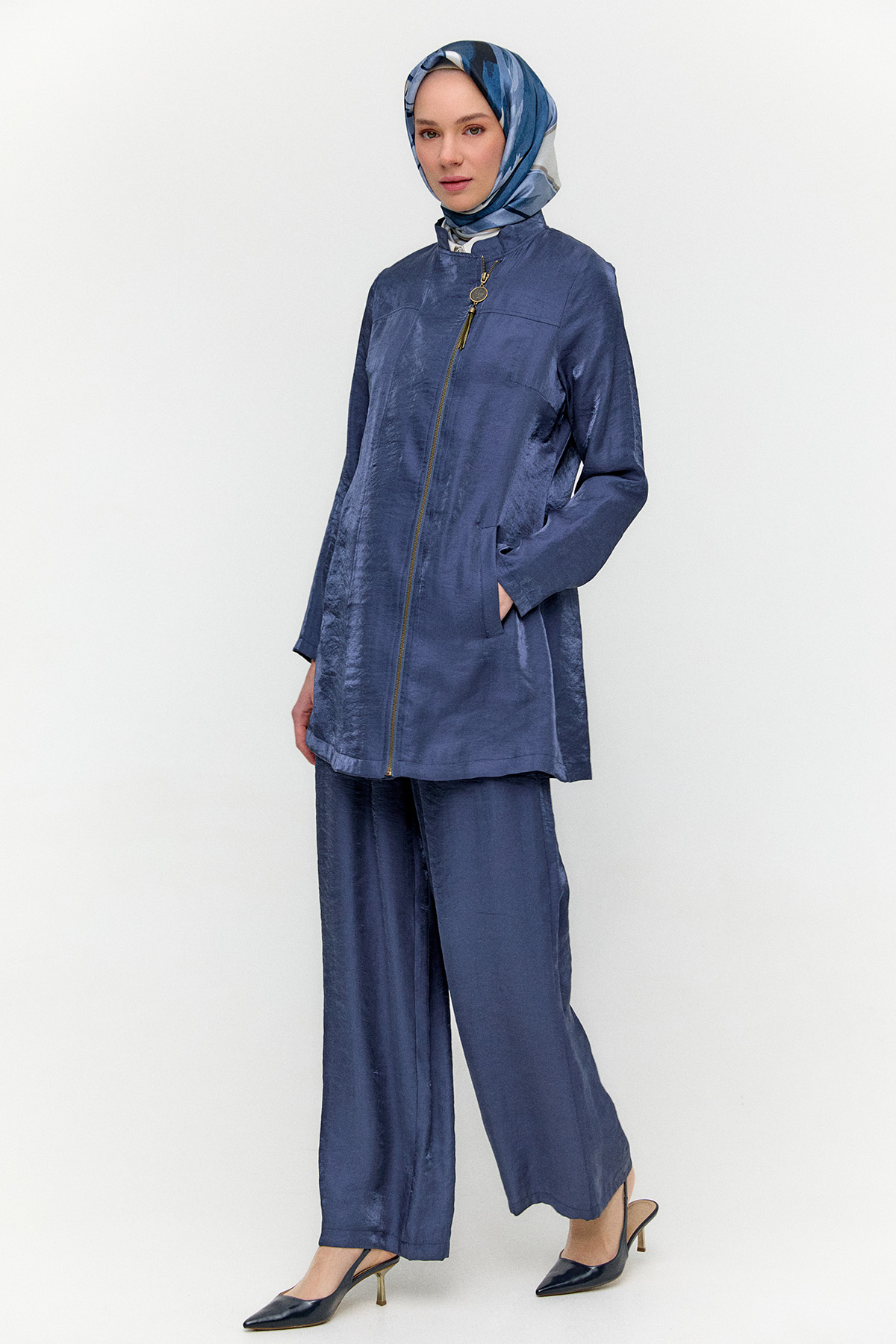 Hakim Yakalı Jakarlı İkili Takım, Tesettür Giyim