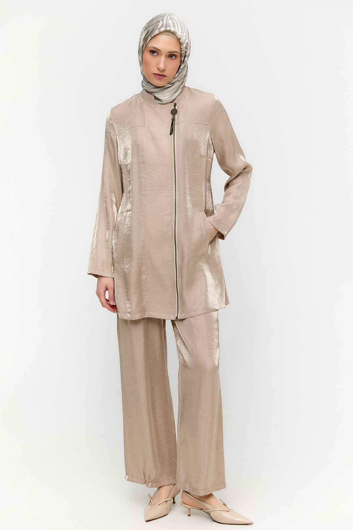 Hakim Yakalı Jakarlı İkili Takım, Tesettür Giyim