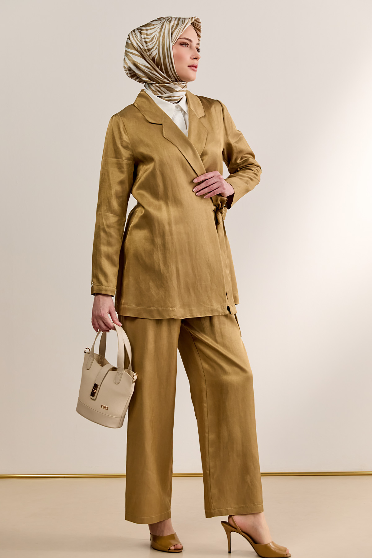 Jakarlı Kuşaklı İkili Takım, Tesettür Giyim