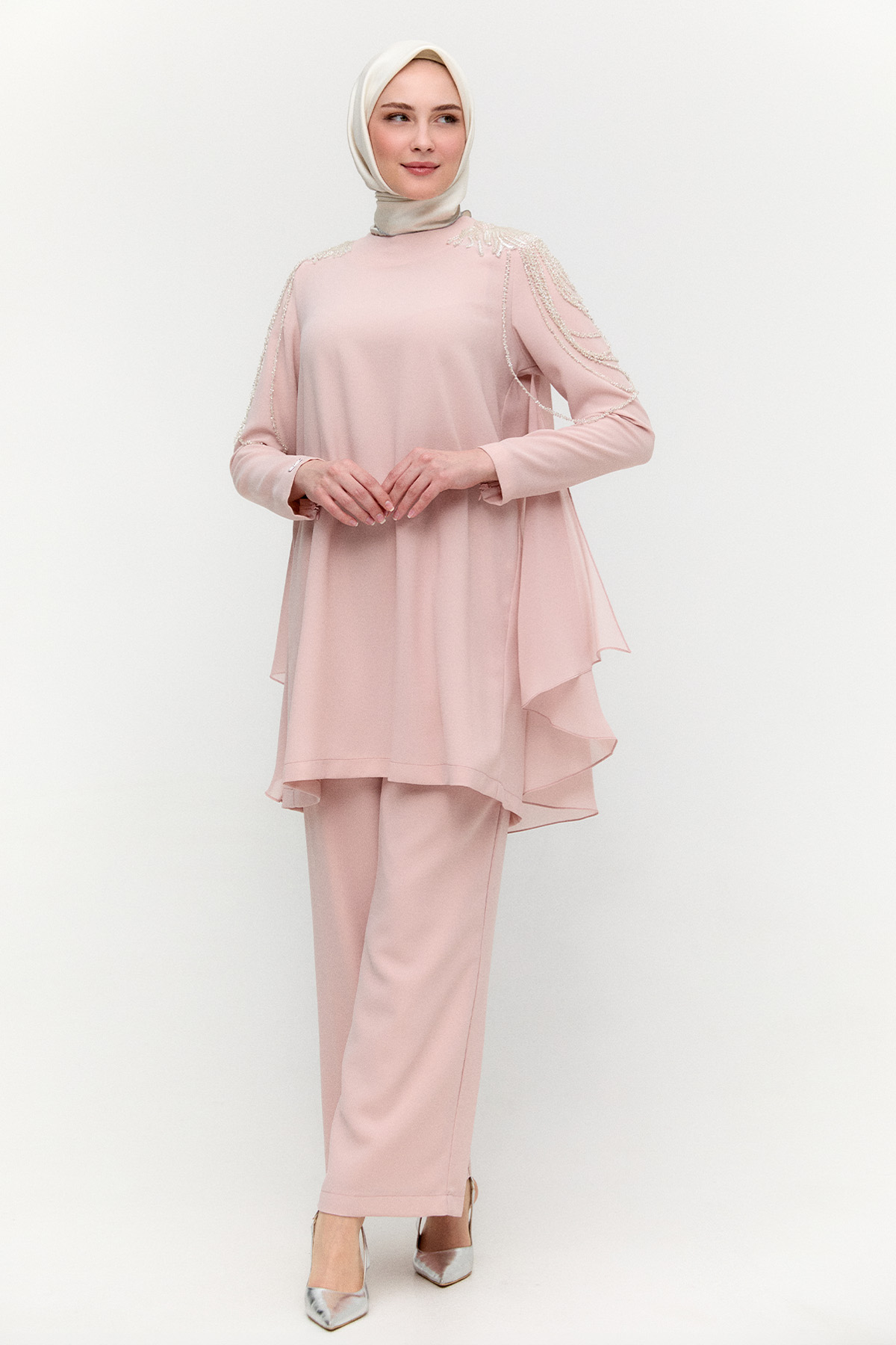 Boncuk İşlemeli Krep Takım, Tesettür Giyim