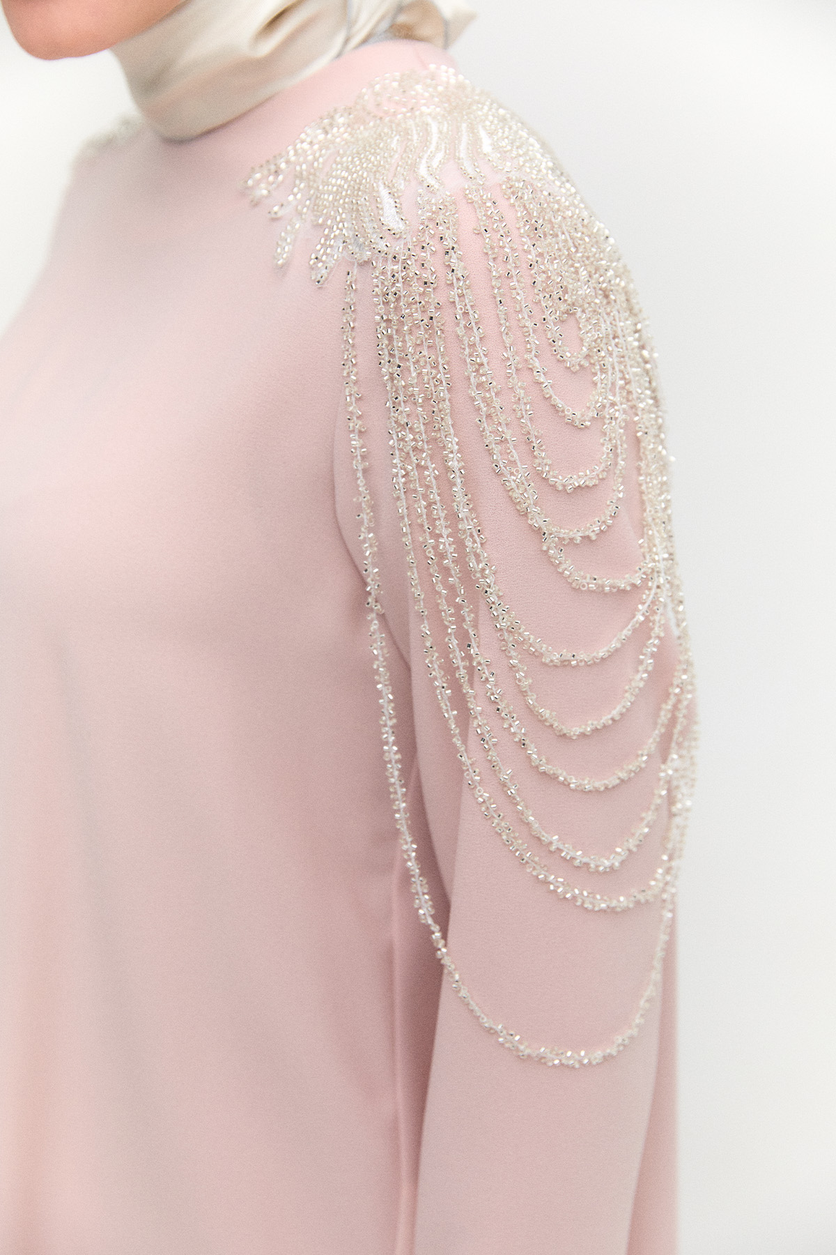 Boncuk İşlemeli Krep Takım, Tesettür Giyim