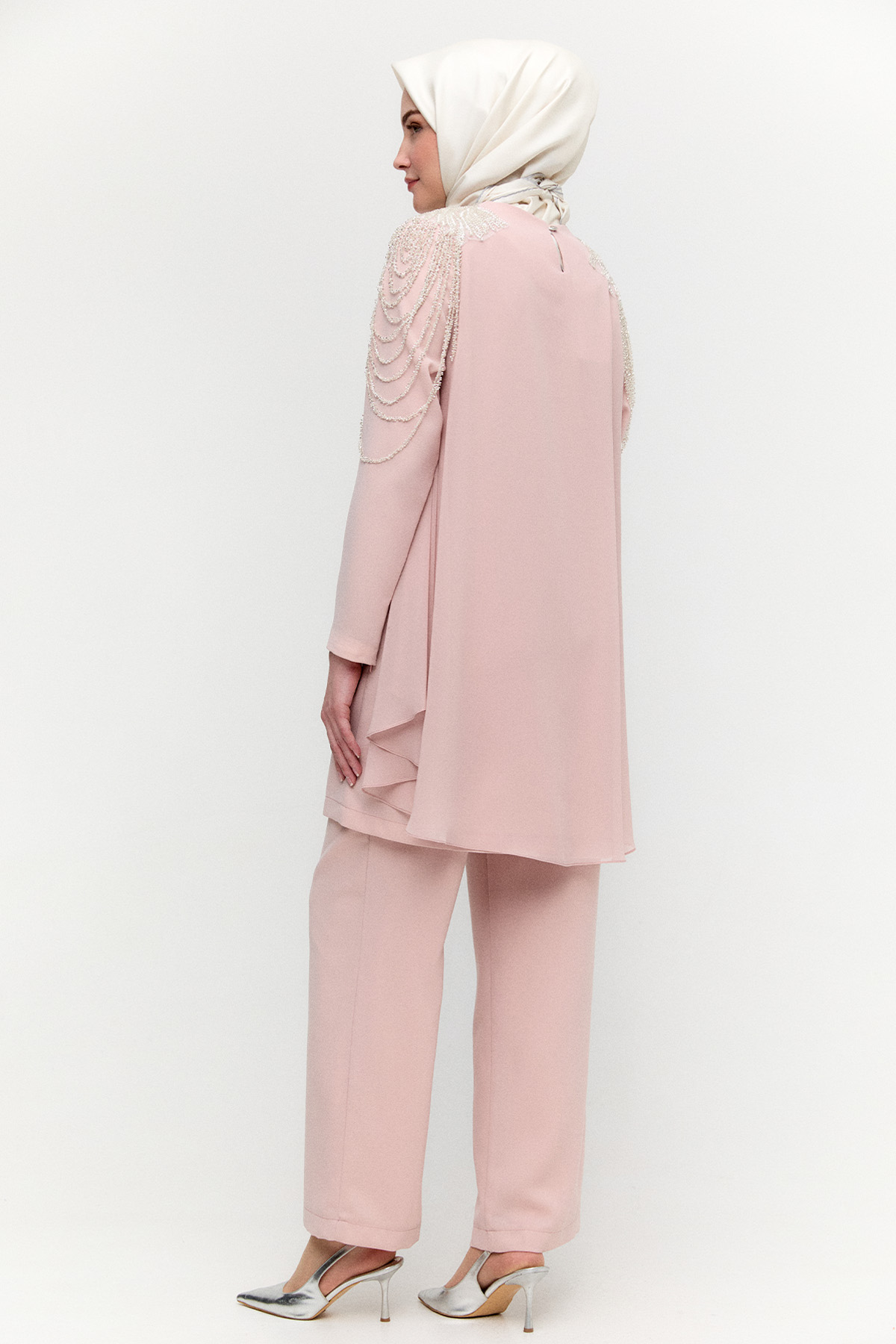 Boncuk İşlemeli Krep Takım, Tesettür Giyim