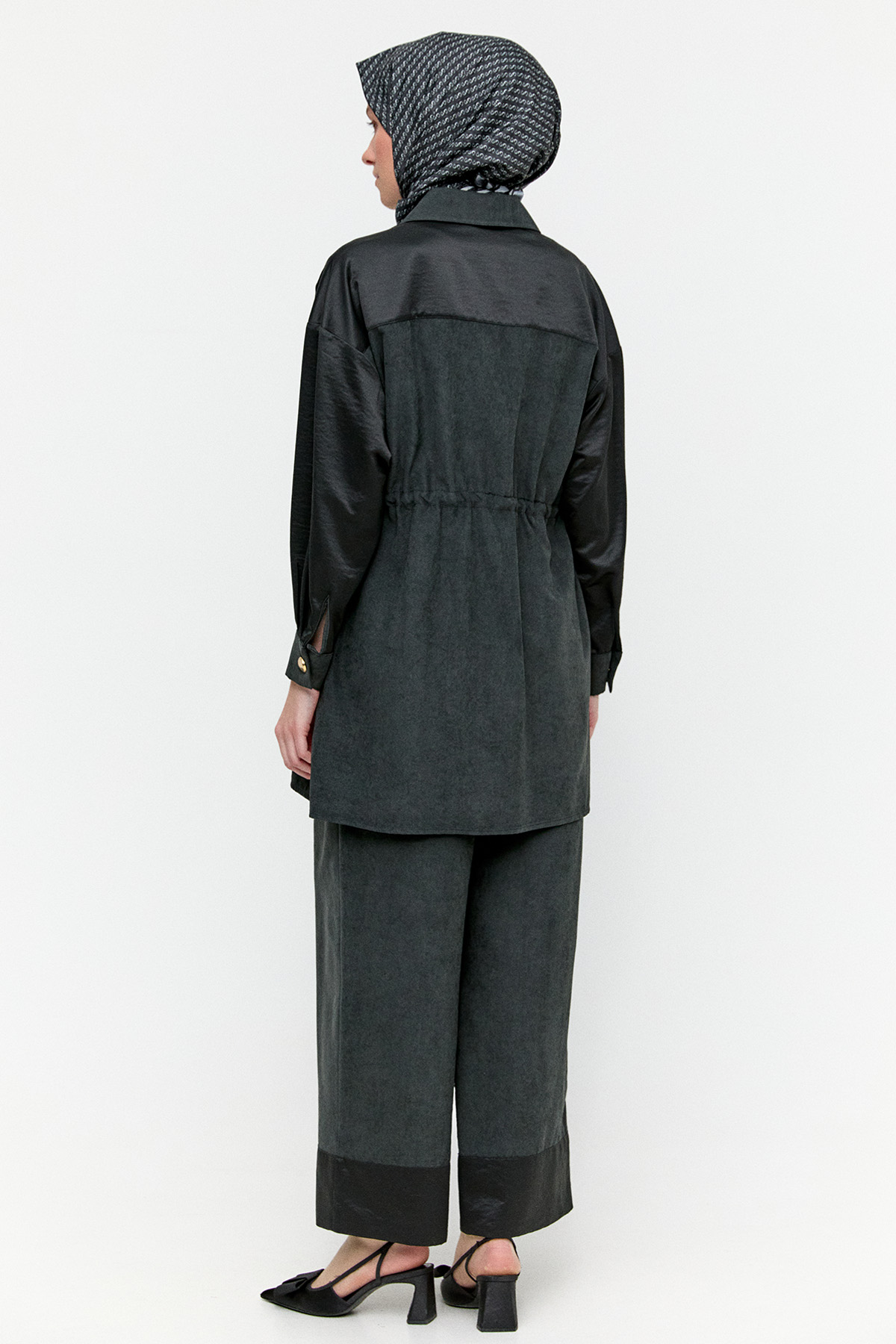 Düğmeli Lyocell Tunik, Tesettür Giyim