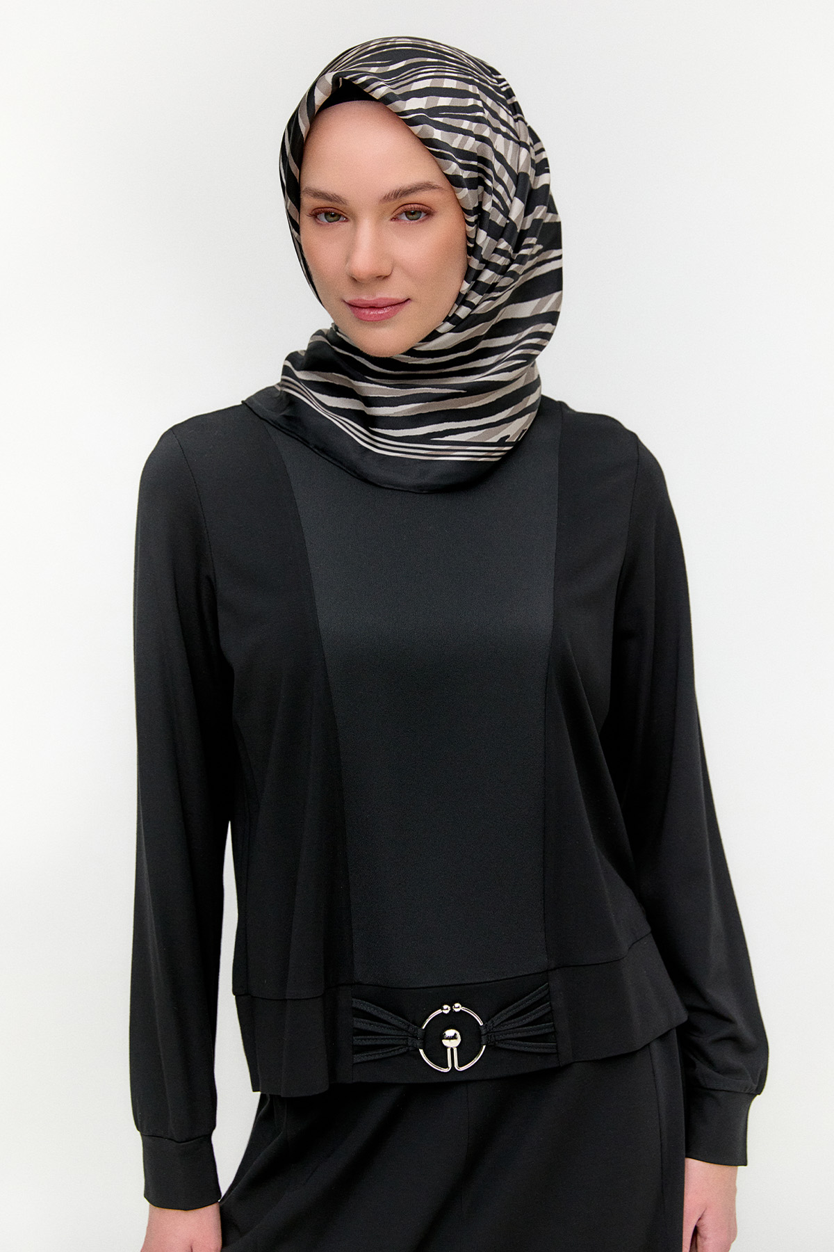 Metal Tokalı Penye Bluz, Tesettür Giyim