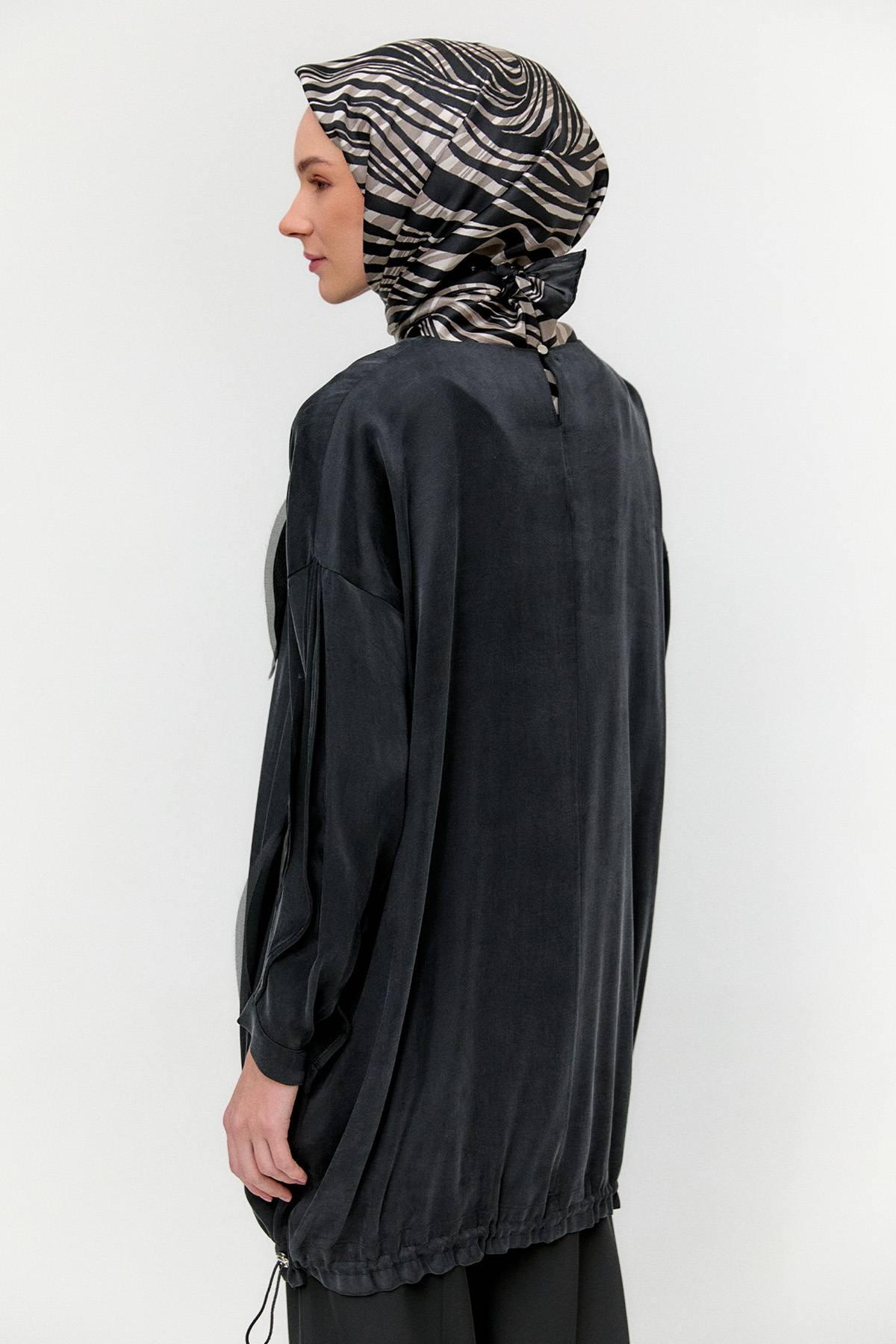 Yaprak Aplikeli Cupra Tunik, Tesettür Giyim