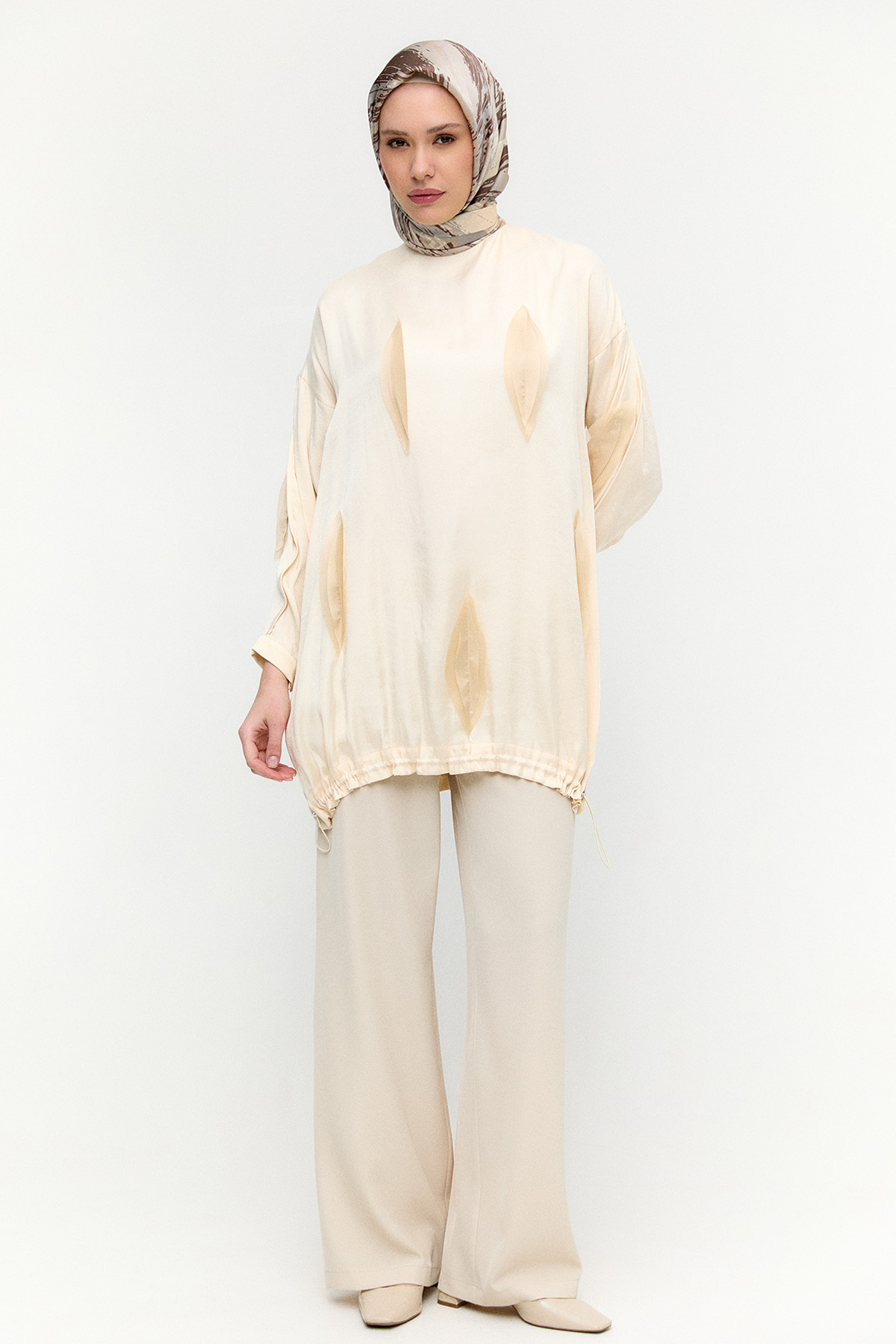 Yaprak Aplikeli Cupra Tunik, Tesettür Giyim