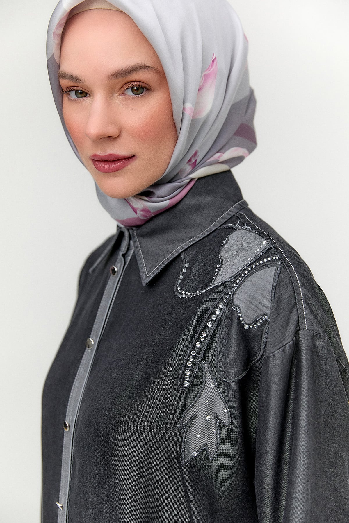 Çiçek Motifli Lyocell Tunik, Tesettür Giyim