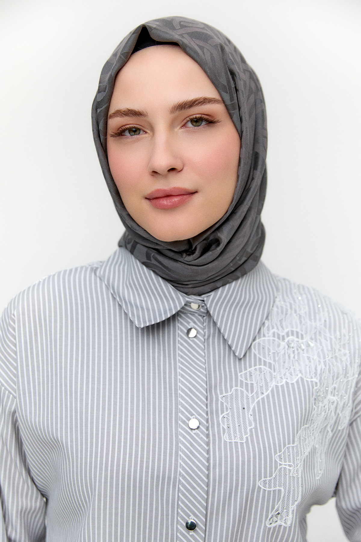 Dantel Detaylı Çizgili Pamuklu Tunik, Tesettür Giyim