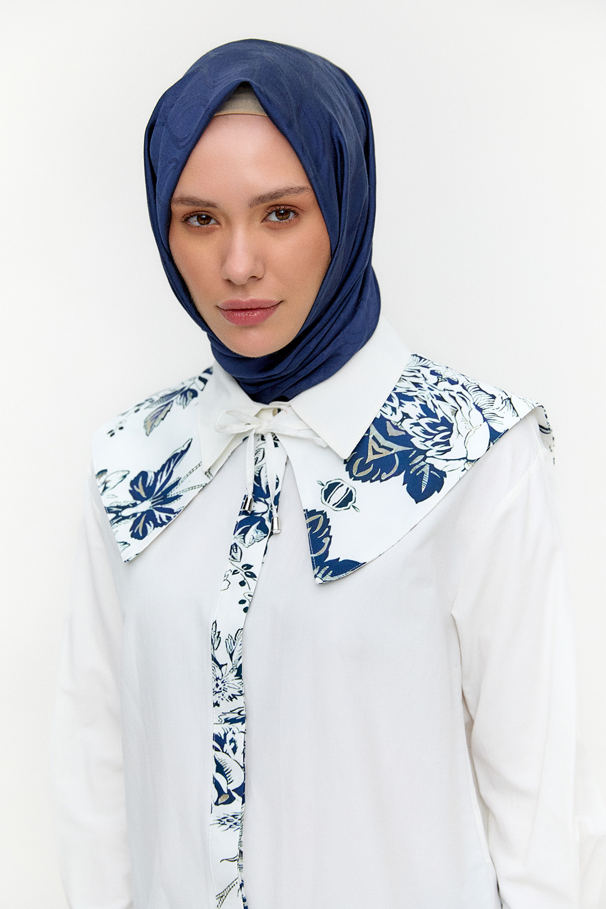 Seyyar Yakalı Pamuklu Tunik, Tesettür Giyim