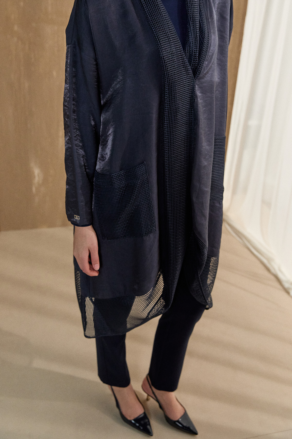 Jakarlı File Detaylı Kap, Tesettür Giyim