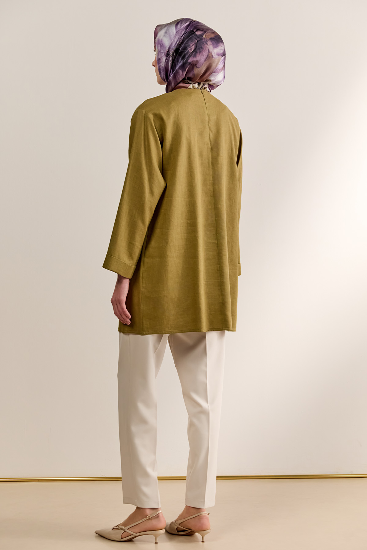 Çiçek Nakışlı Boncuklu Keten Tunik, Tesettür Giyim