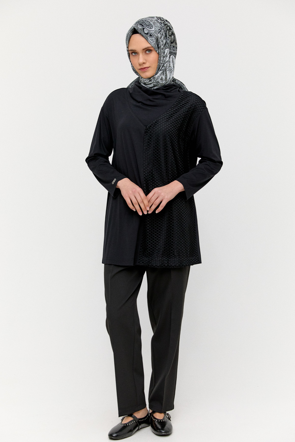 Degaje Yakalı File Detaylı Tunik, Tesettür Giyim