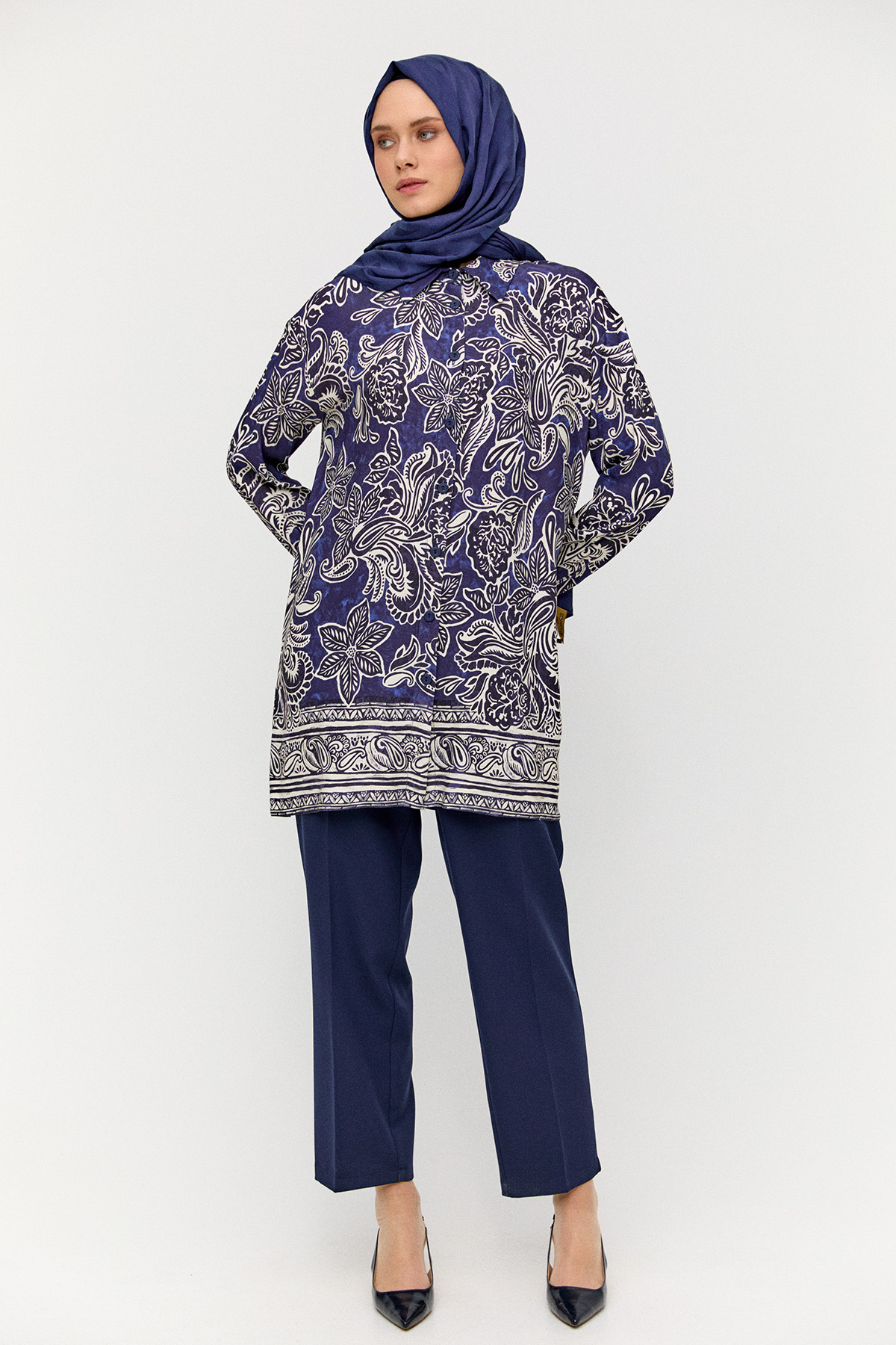 Çiçek Desenli Düğmeli Tunik, Tesettür Giyim