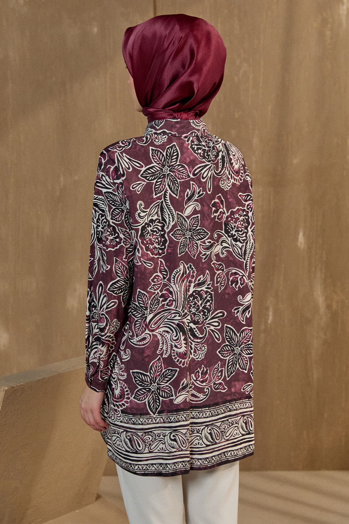 Çiçek Desenli Düğmeli Tunik, Tesettür Giyim