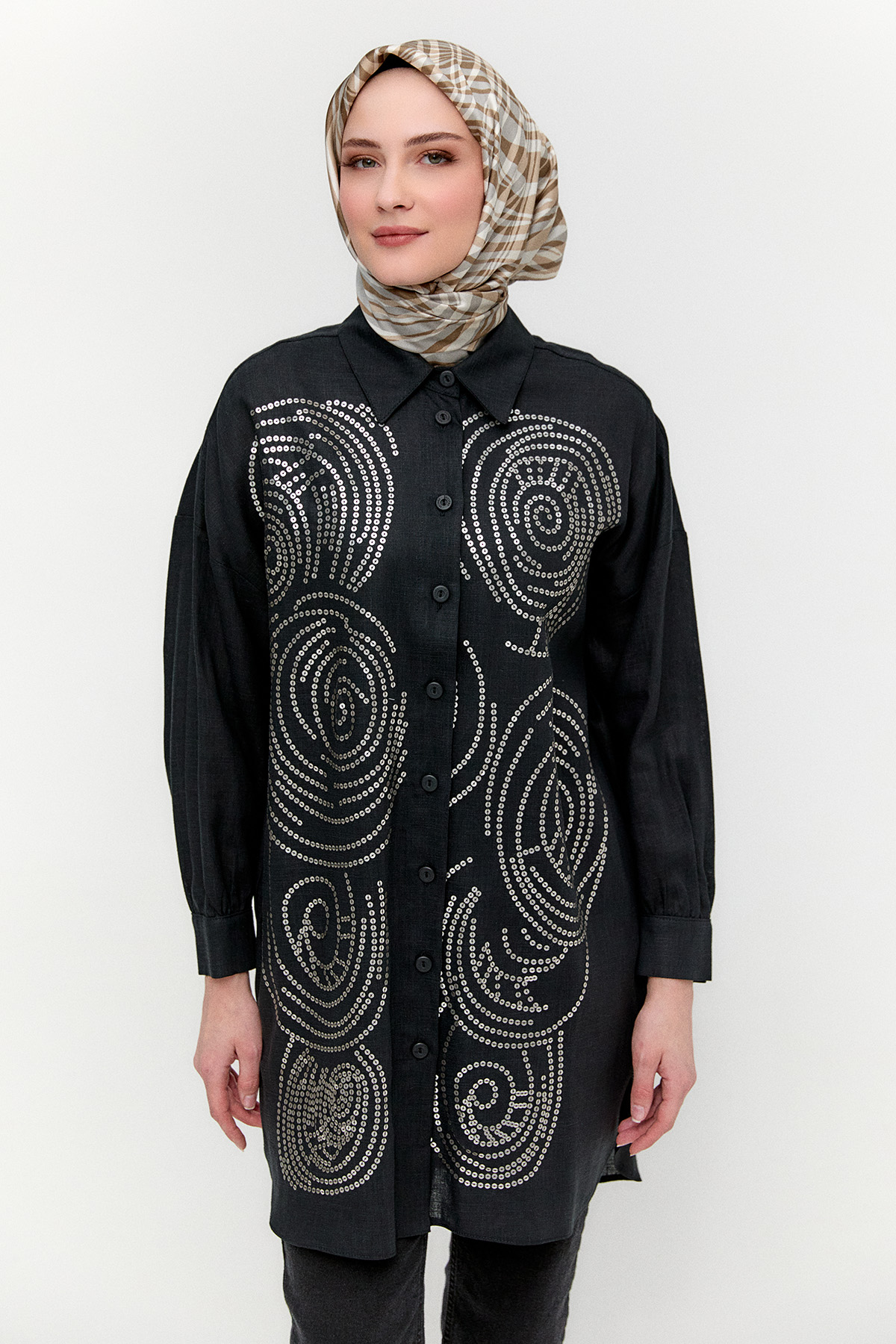 Payet İşlemeli Doğal Kumaş Tunik, Tesettür Giyim