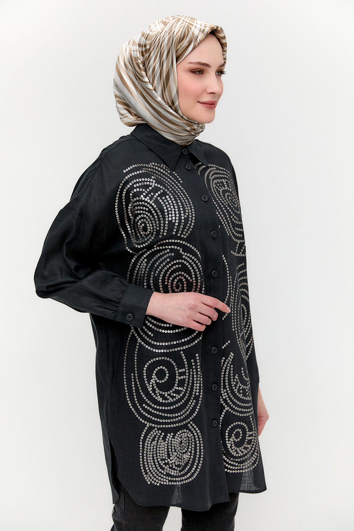 Payet İşlemeli Doğal Kumaş Tunik, Tesettür Giyim