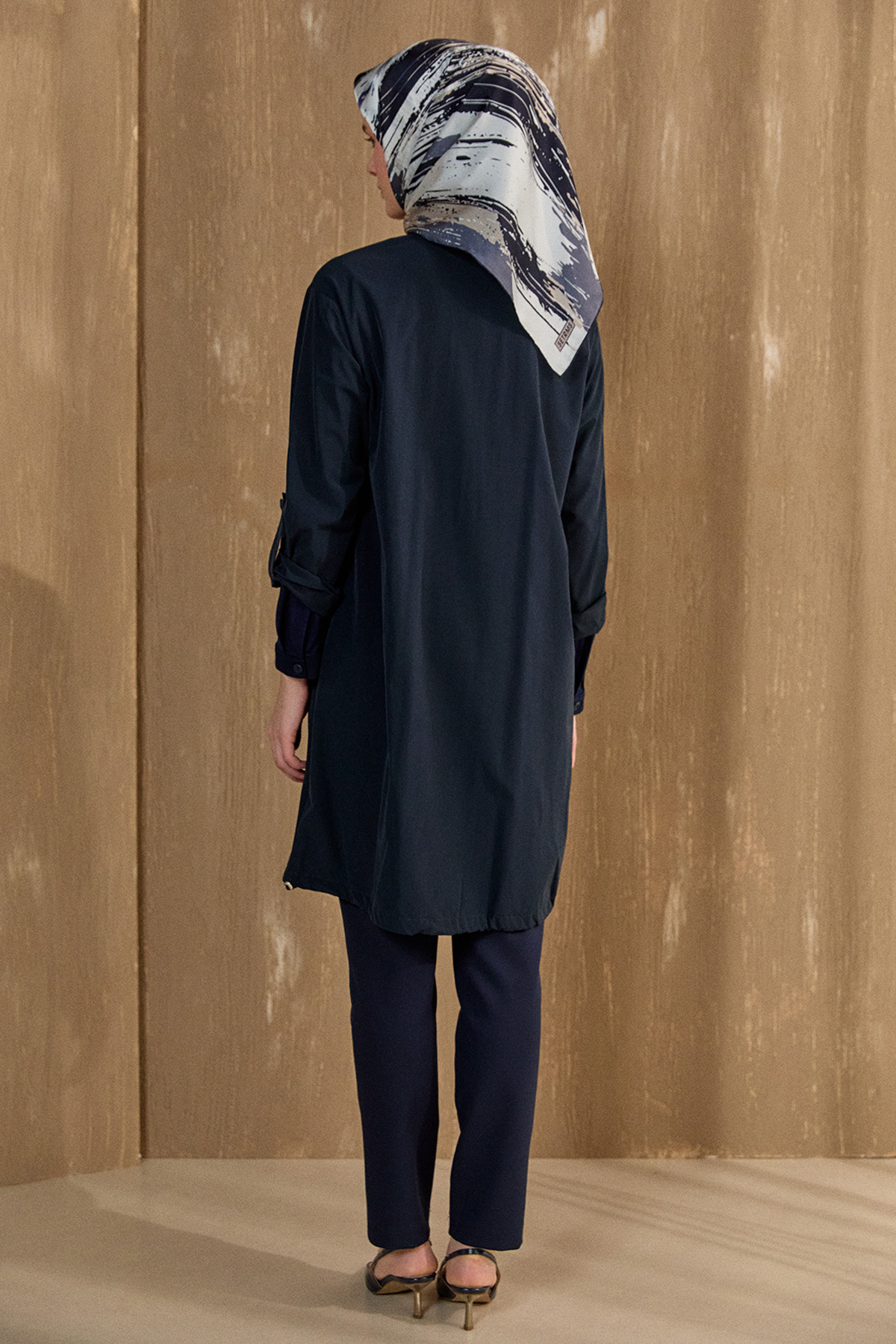 Yüksek Yaka Fileto Cepli Tunik, Tesettür Giyim