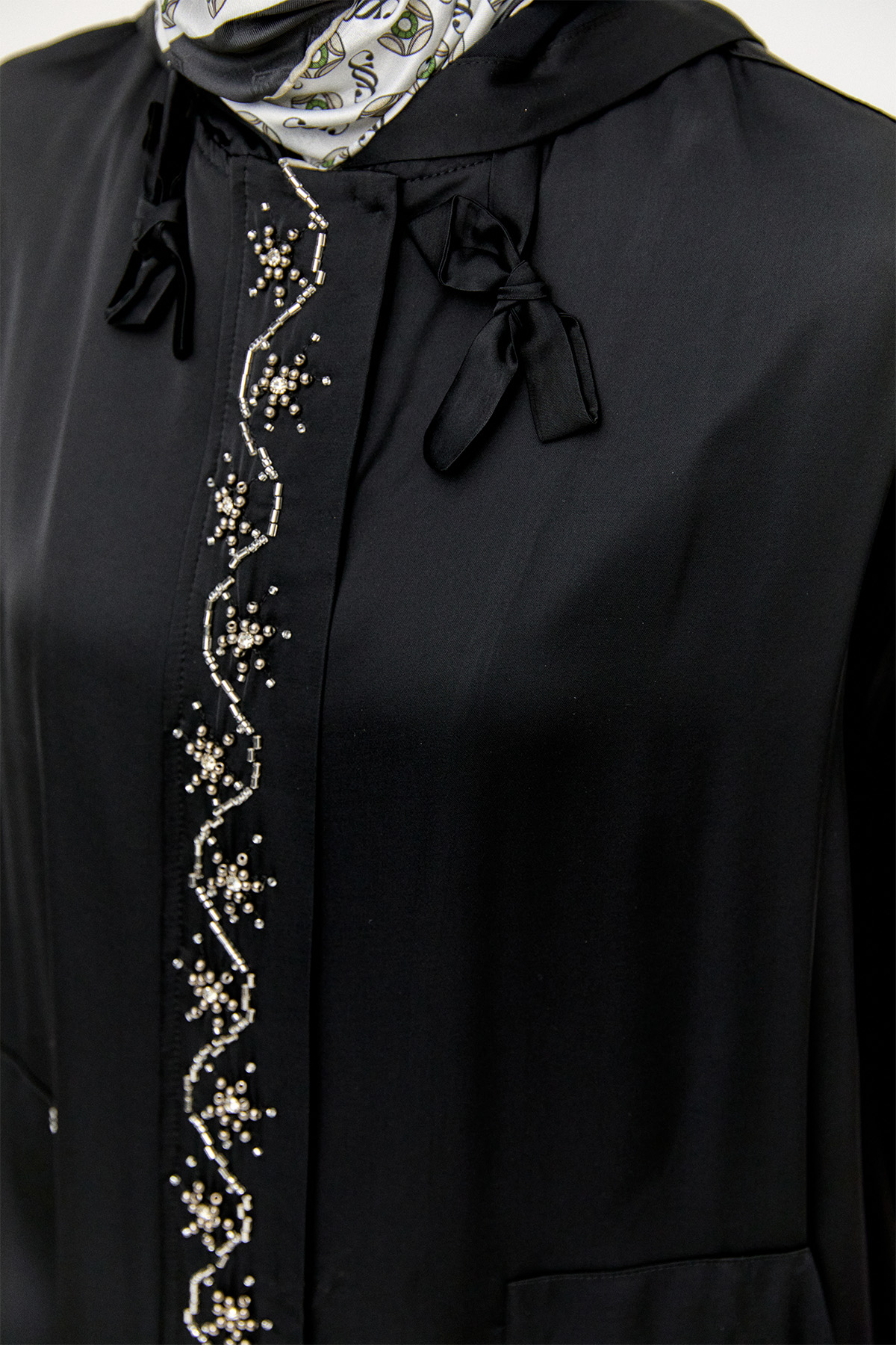 İşlemeli Floş Saten Tunik, Tesettür Giyim