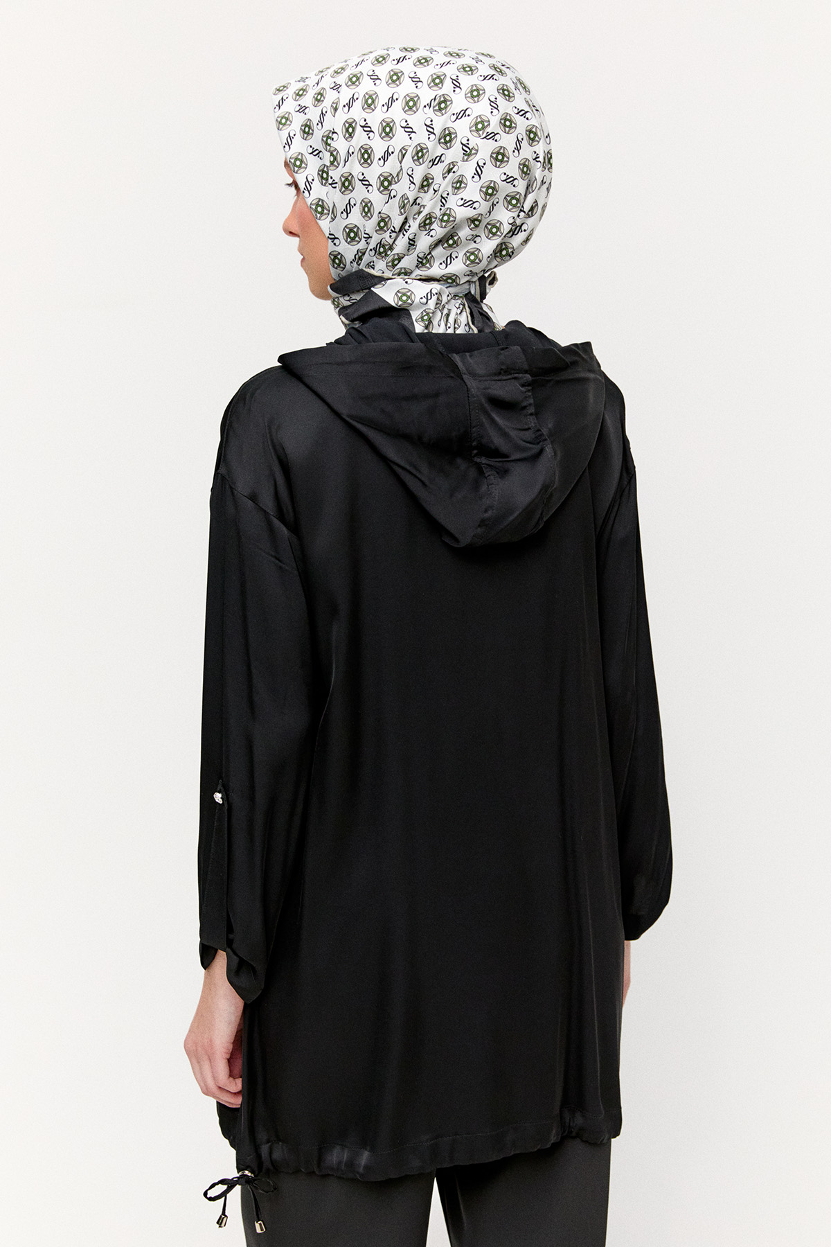 İşlemeli Floş Saten Tunik, Tesettür Giyim