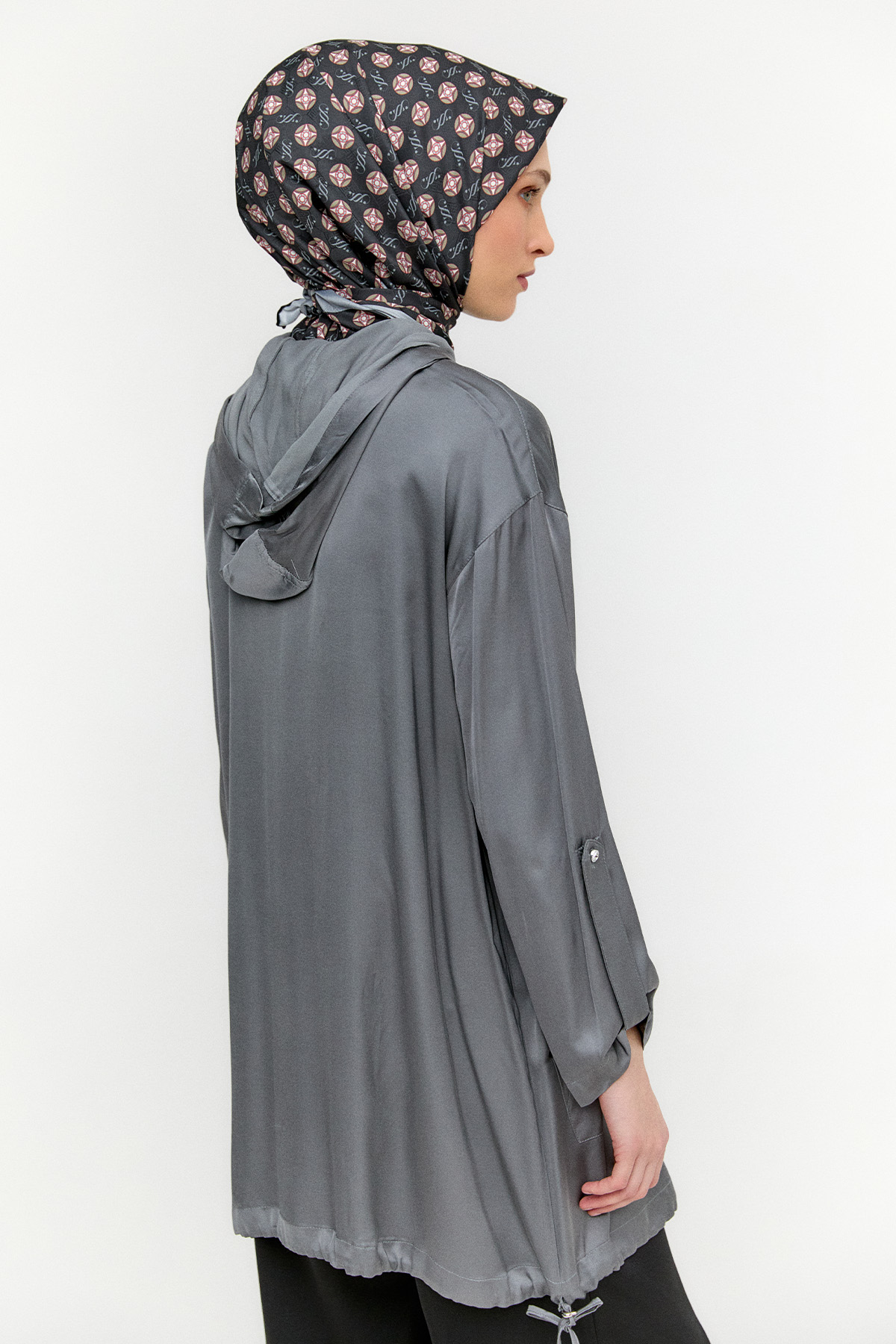 İşlemeli Floş Saten Tunik, Tesettür Giyim