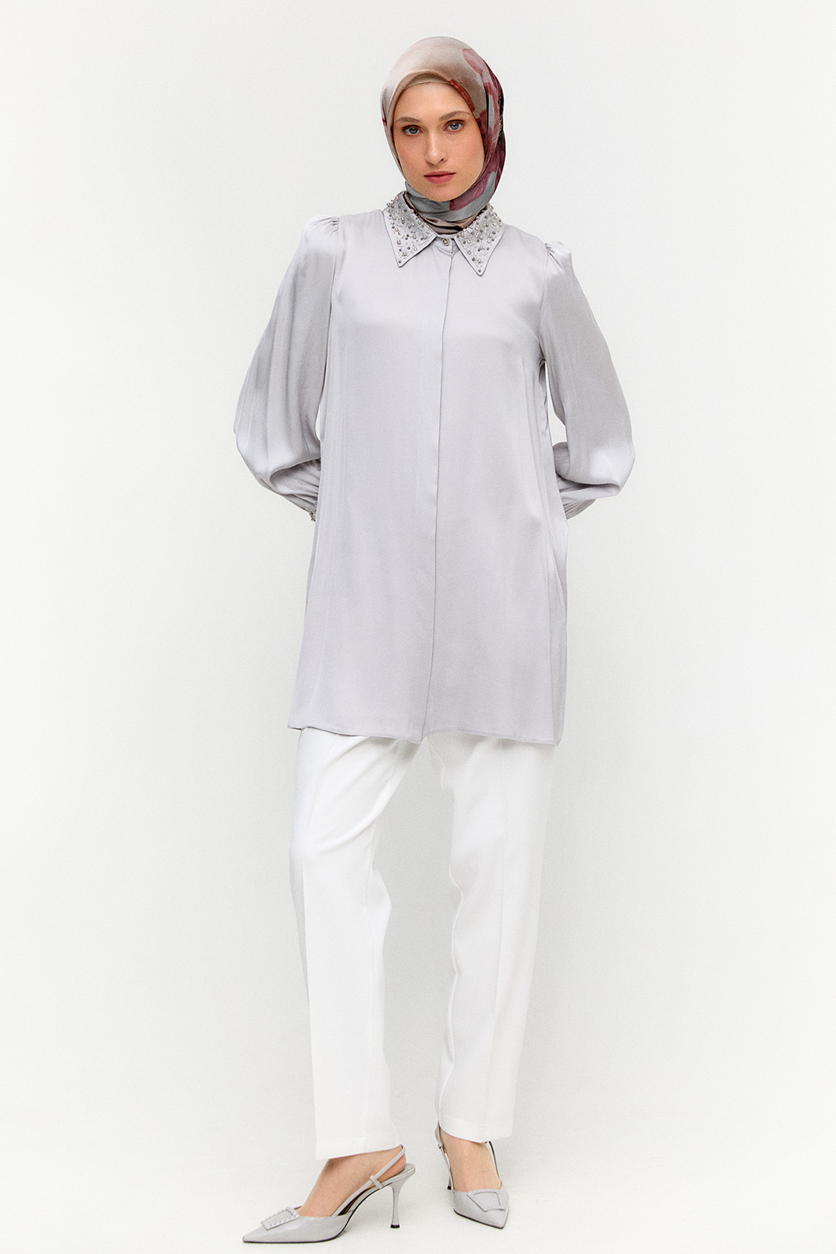 İşlemeli Detaylı Floş Tunik, Tesettür Giyim