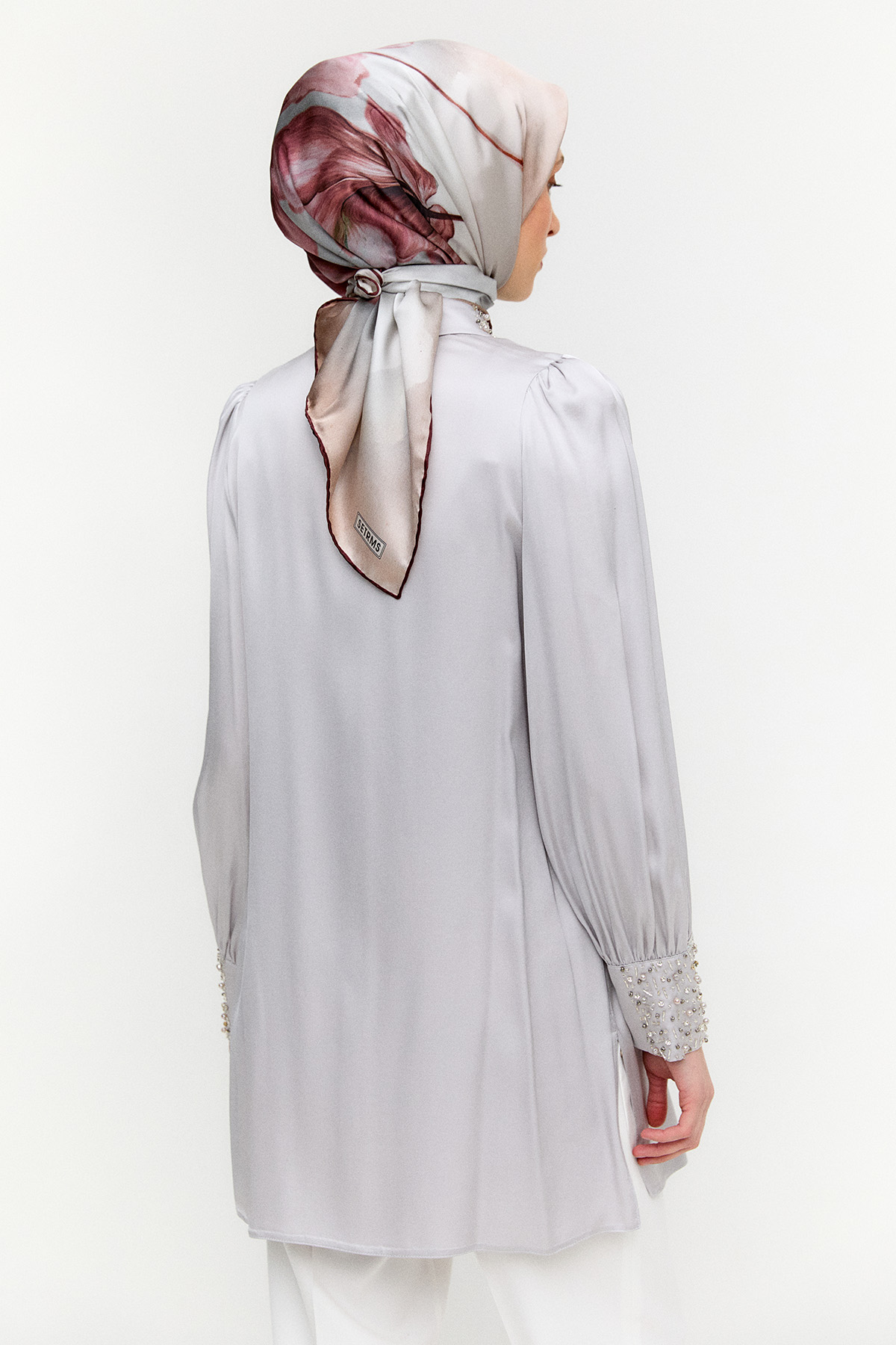 İşlemeli Detaylı Floş Tunik, Tesettür Giyim