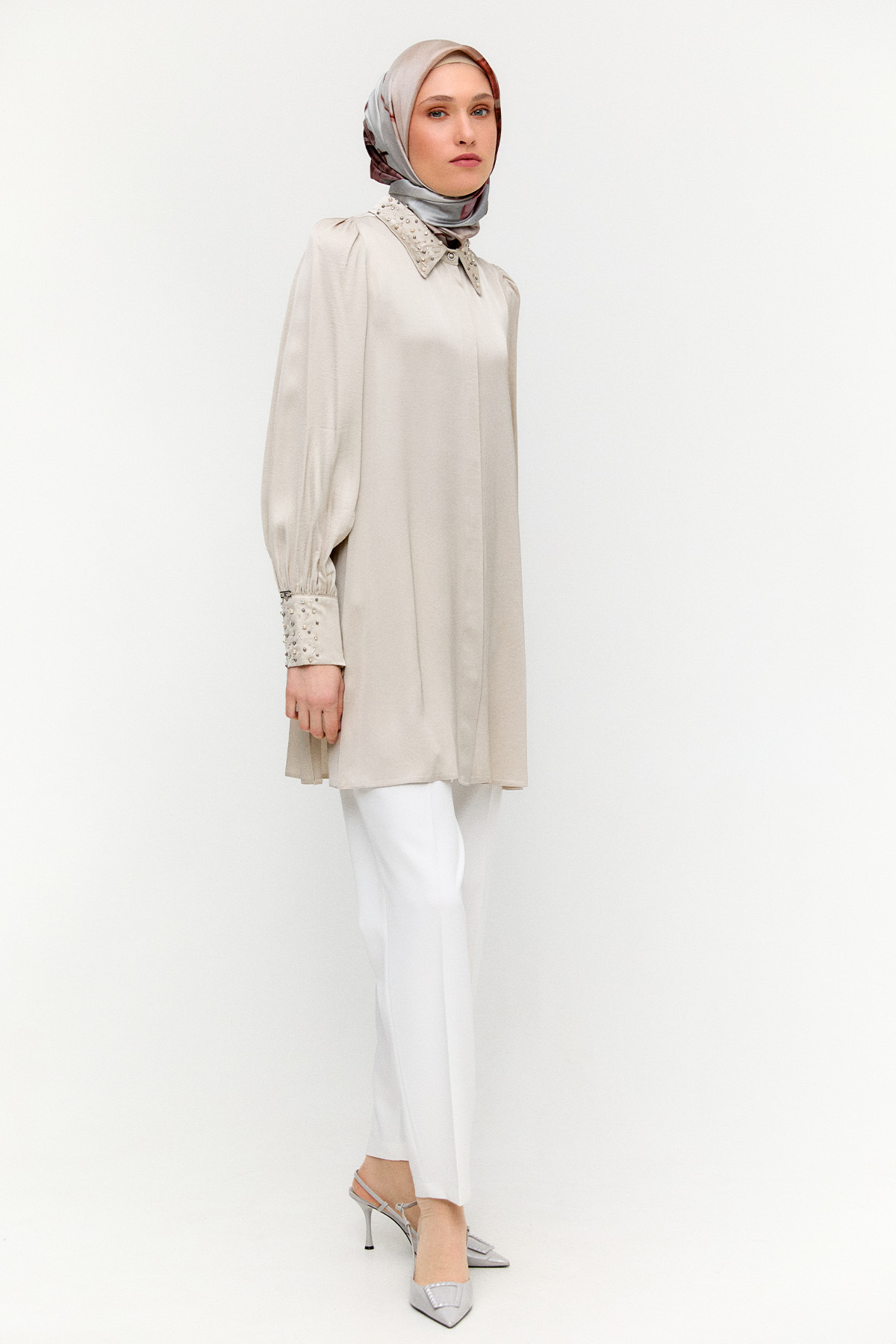 İşlemeli Detaylı Floş Tunik, Tesettür Giyim