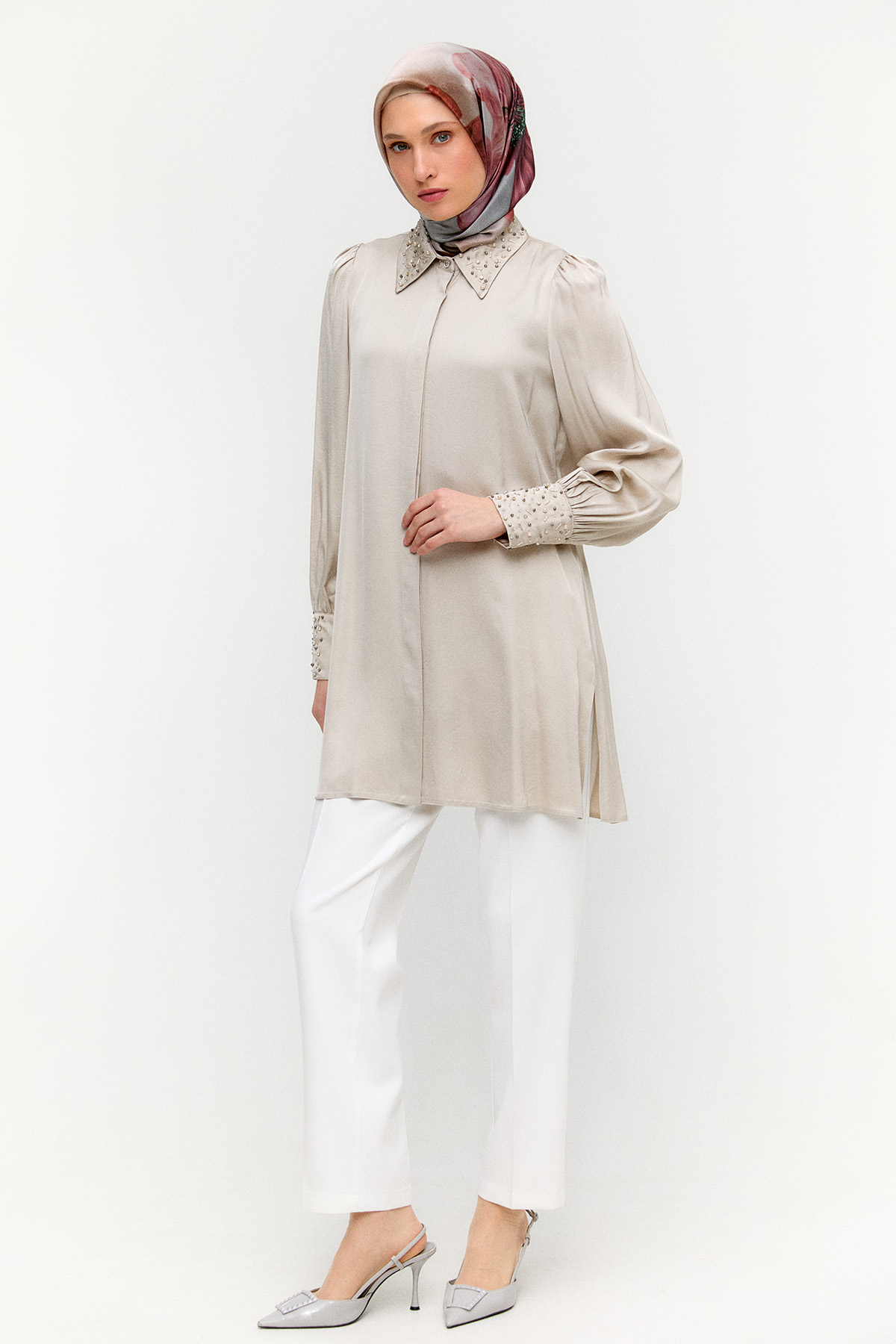 İşlemeli Detaylı Floş Tunik, Tesettür Giyim