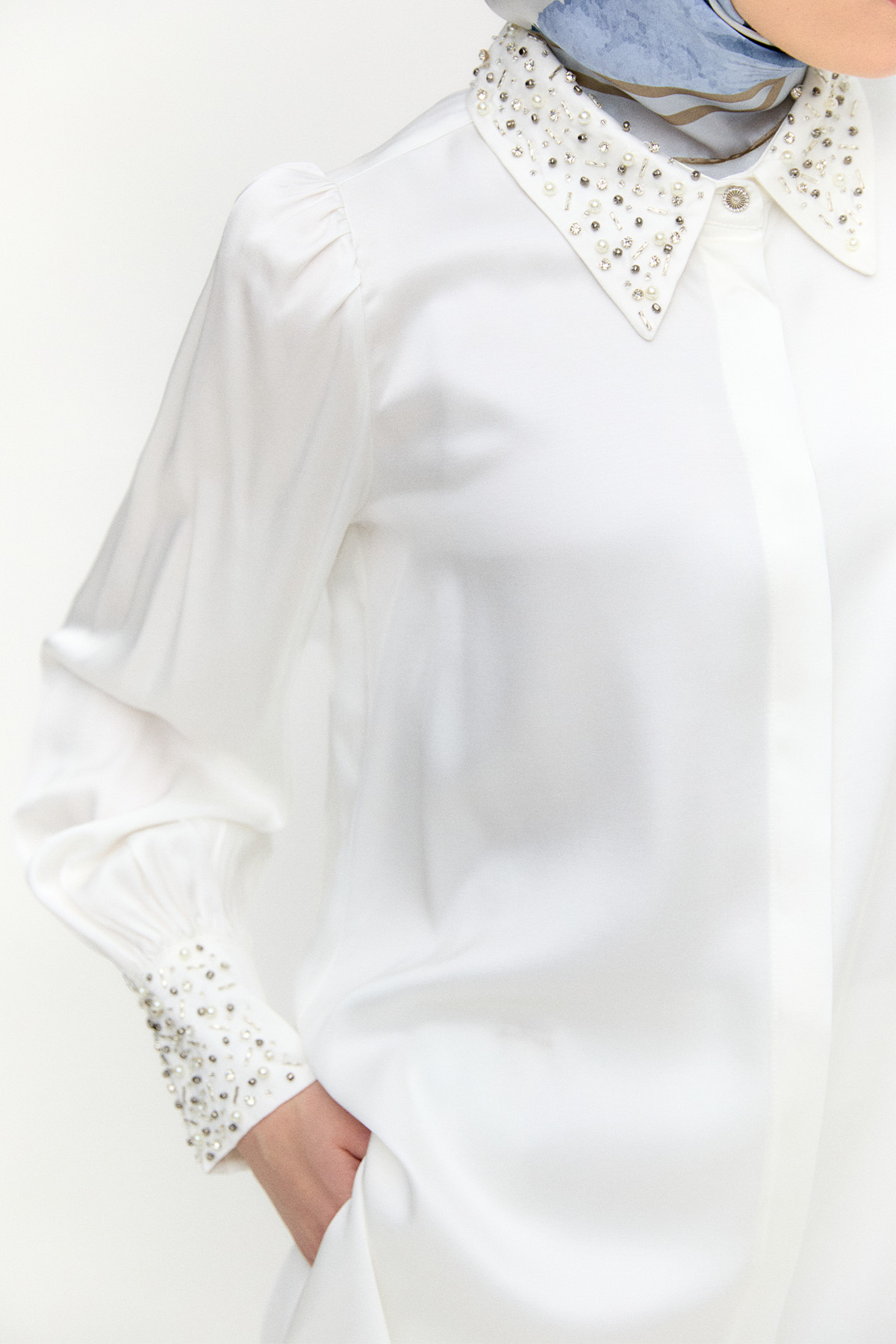 İşlemeli Detaylı Floş Tunik, Tesettür Giyim