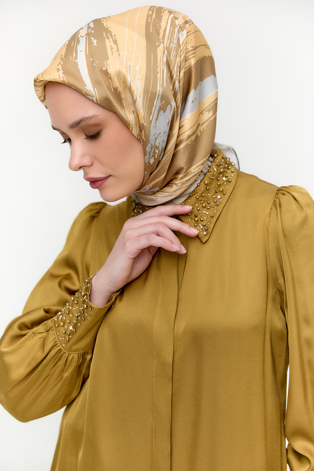 İşlemeli Detaylı Floş Tunik, Tesettür Giyim